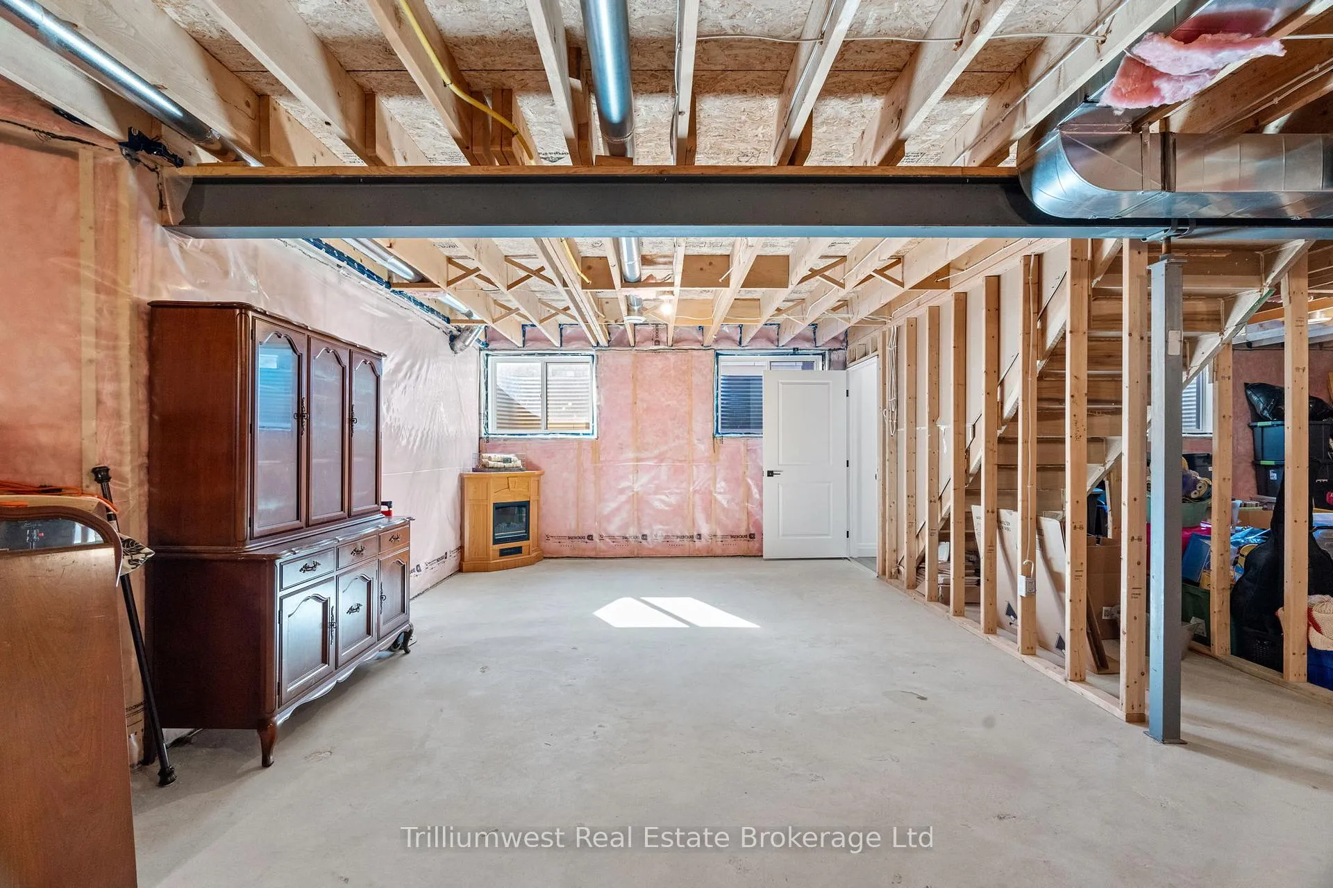 Photo 38 of 155 Mcleod Street, North Middlesex, Parkhill — HOMEH