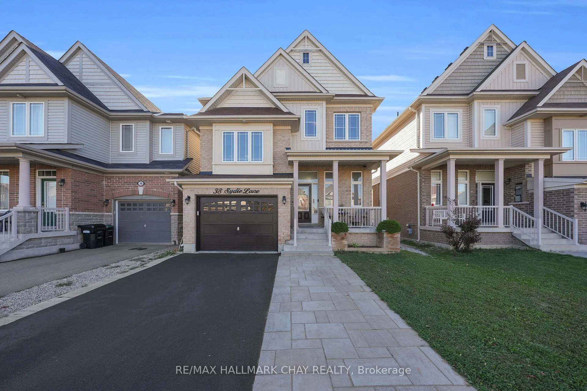Photo 1 of 38 Sydie Lane, New Tecumseth, Tottenham — HOMEH