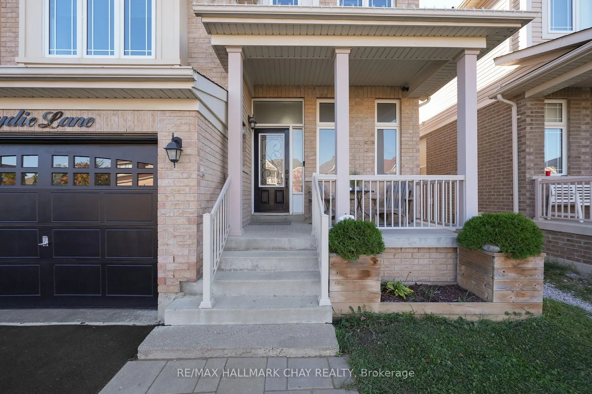 Photo 3 of 38 Sydie Lane, New Tecumseth, Tottenham — HOMEH