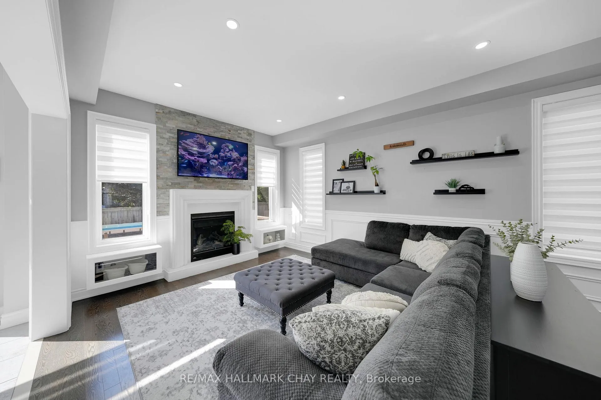 Photo 11 of 38 Sydie Lane, New Tecumseth, Tottenham — HOMEH