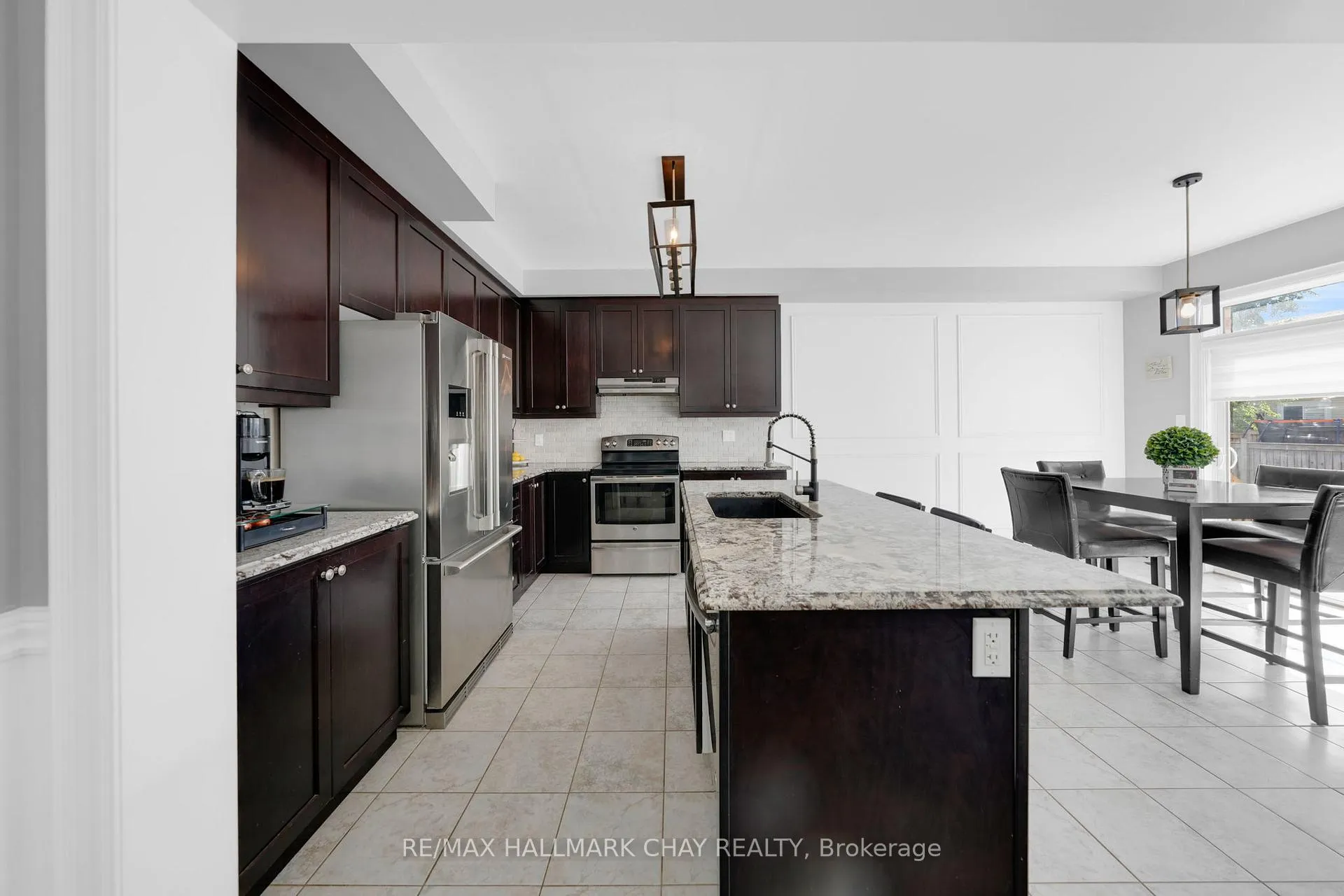 Photo 14 of 38 Sydie Lane, New Tecumseth, Tottenham — HOMEH
