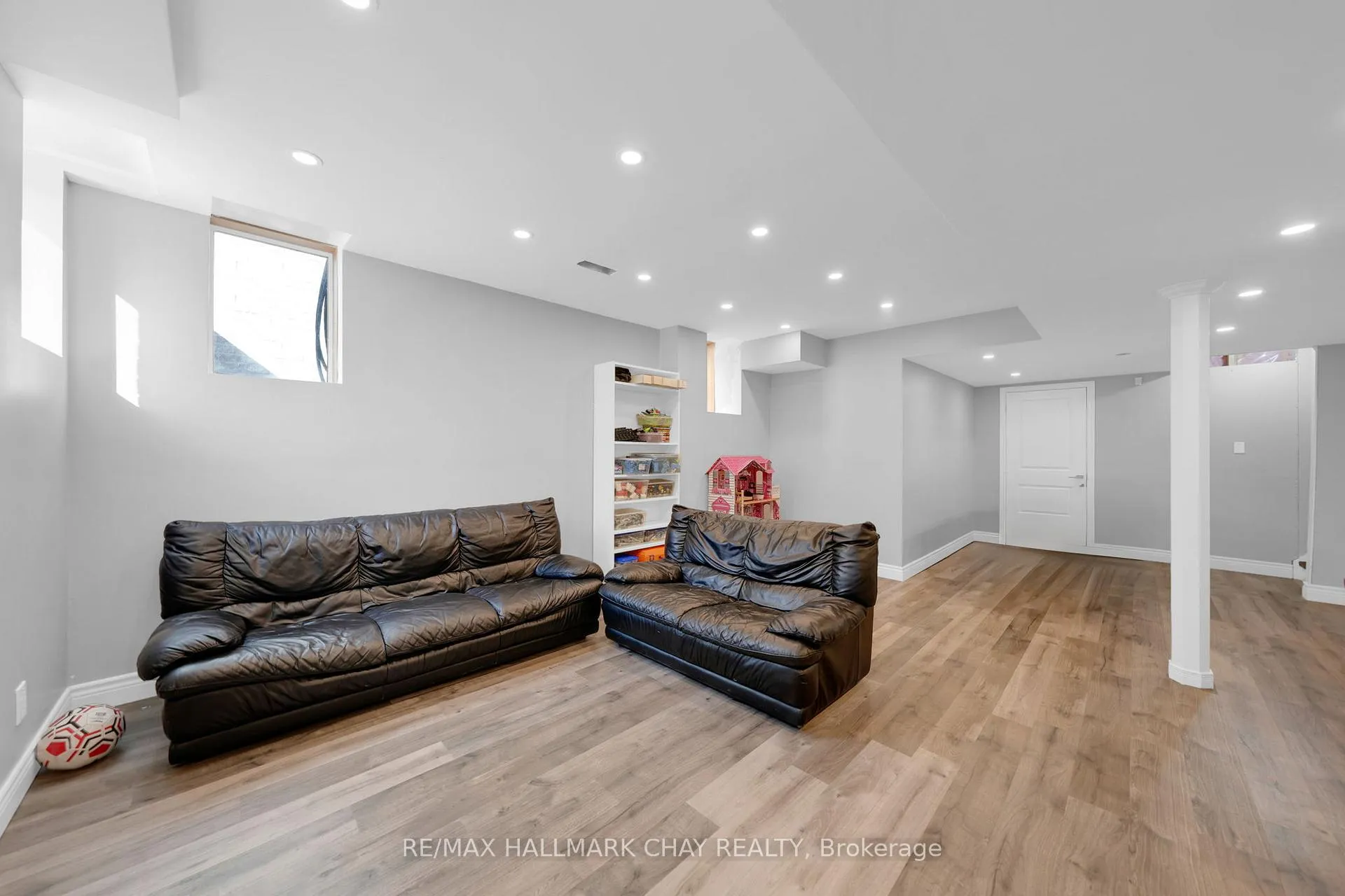 Photo 42 of 38 Sydie Lane, New Tecumseth, Tottenham — HOMEH