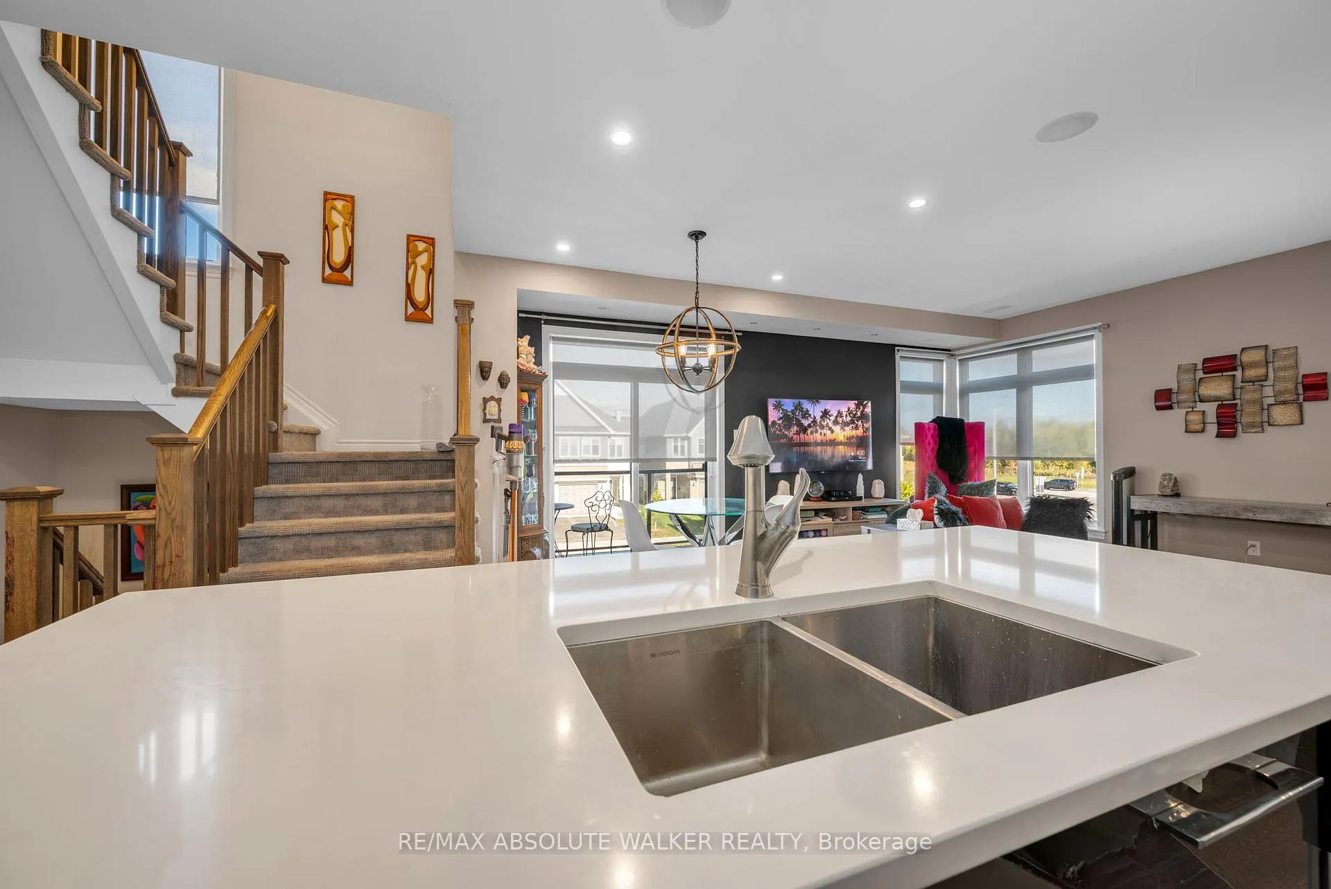 Photo 19 of 129 Chaperal Private, Ottawa, Avalon West — HOMEH