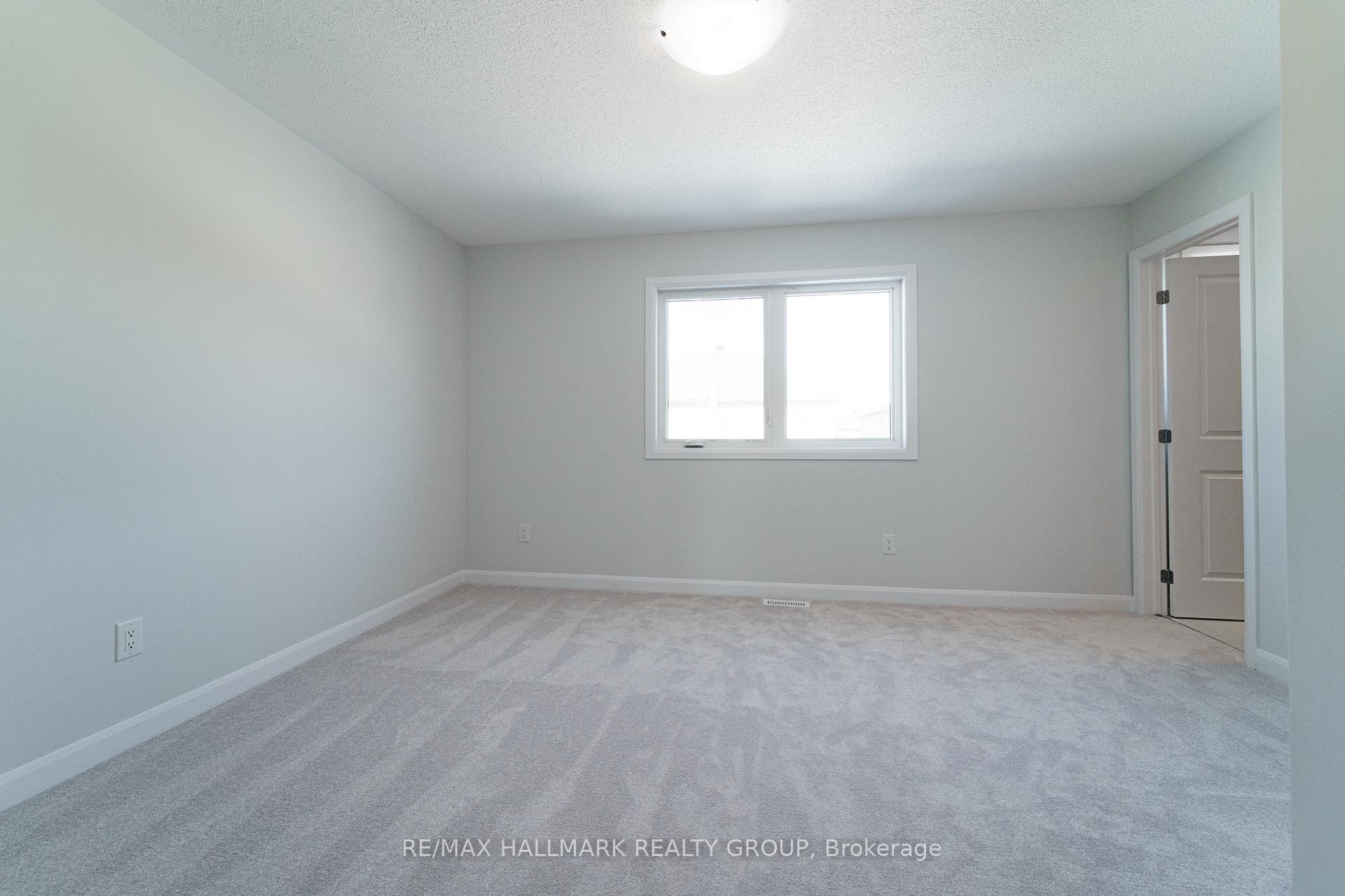 Photo 19 of 569 Decoeur Drive, Ottawa, Avalon West — HOMEH
