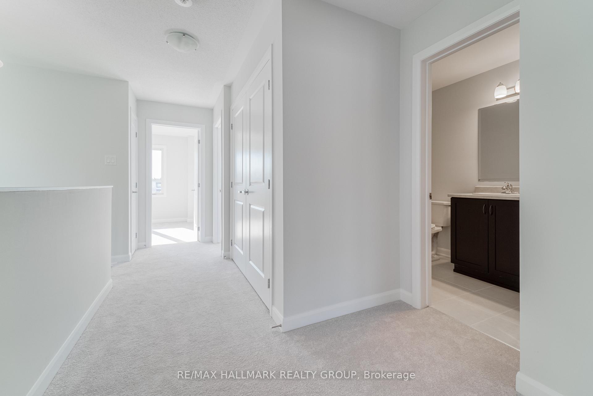 Photo 23 of 569 Decoeur Drive, Ottawa, Avalon West — HOMEH