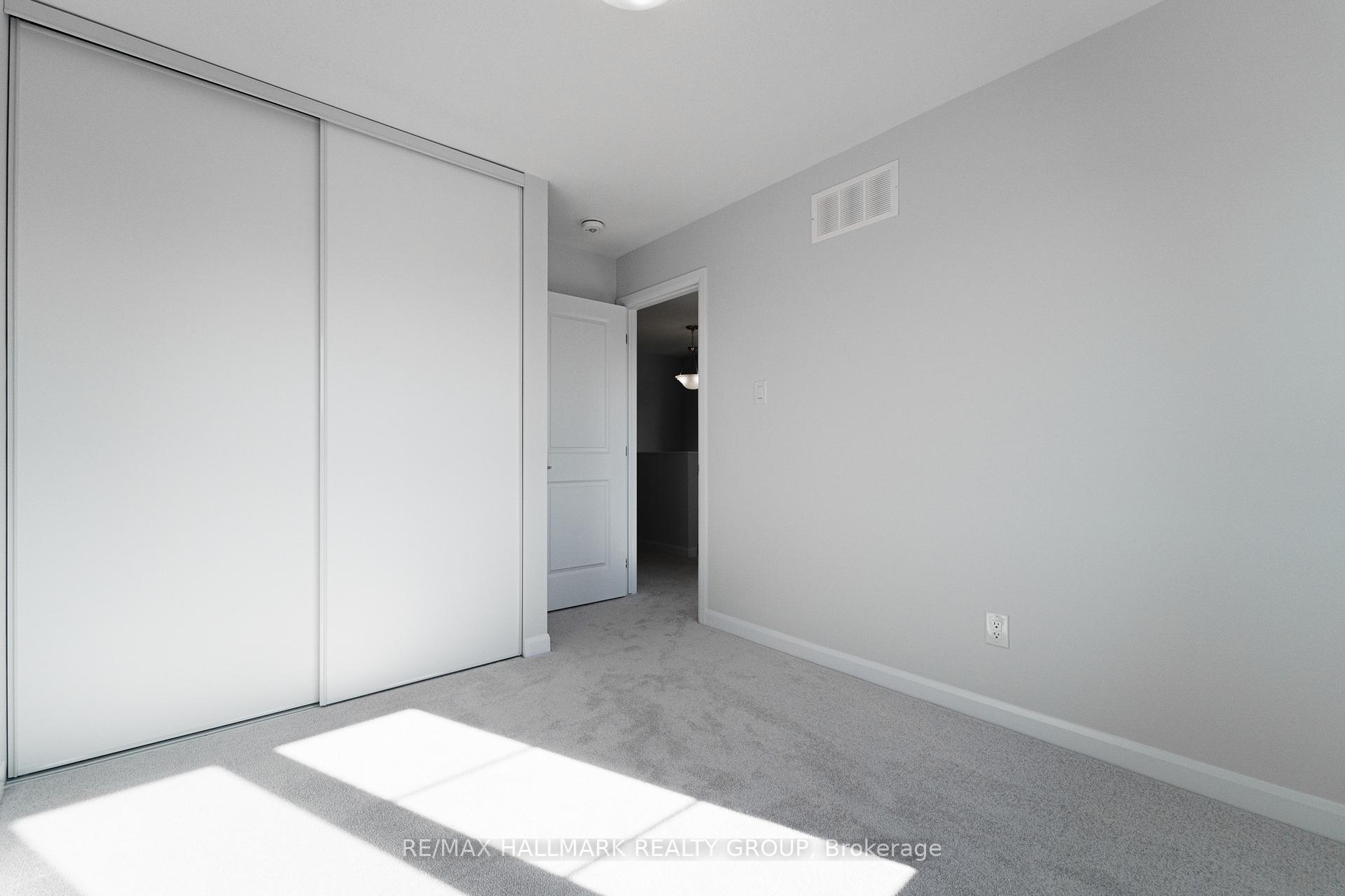 Photo 28 of 569 Decoeur Drive, Ottawa, Avalon West — HOMEH