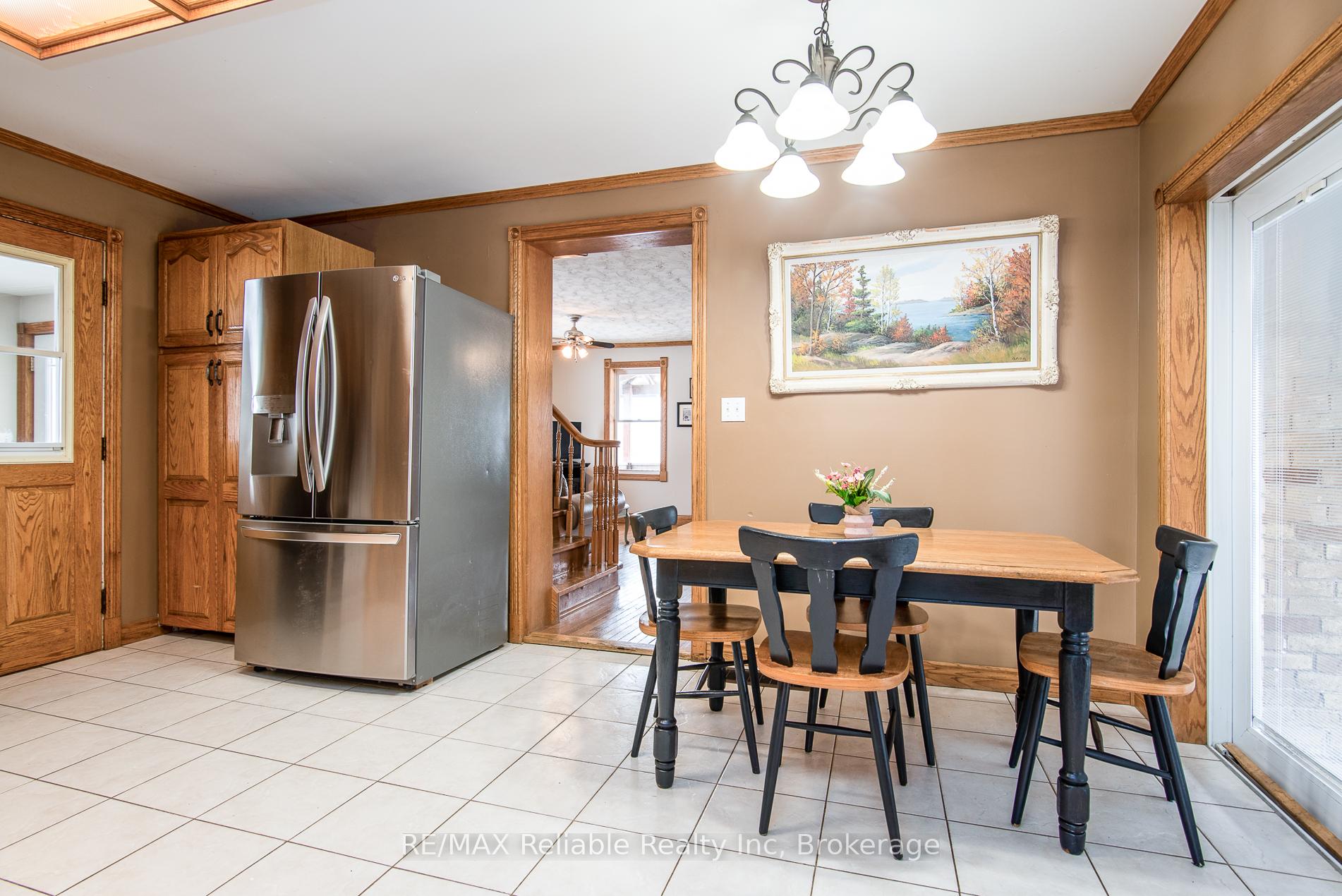 Photo 34 of 209 Hamilton Street W, North Huron, Blyth — HOMEH