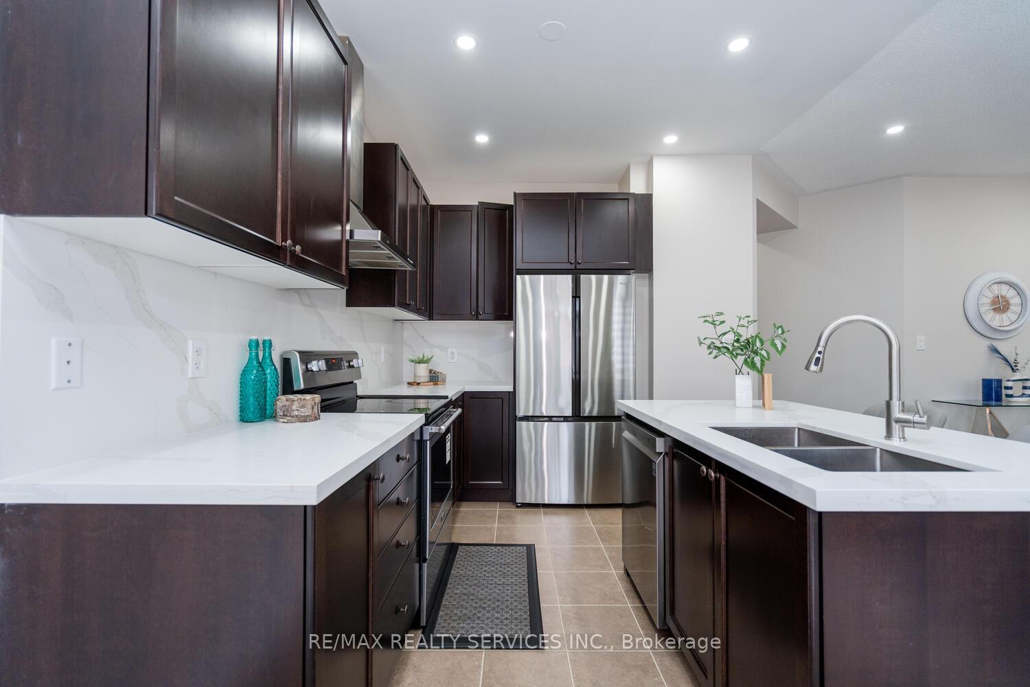Photo 9 of 25 Mccabe Lane, New Tecumseth, Tottenham — HOMEH