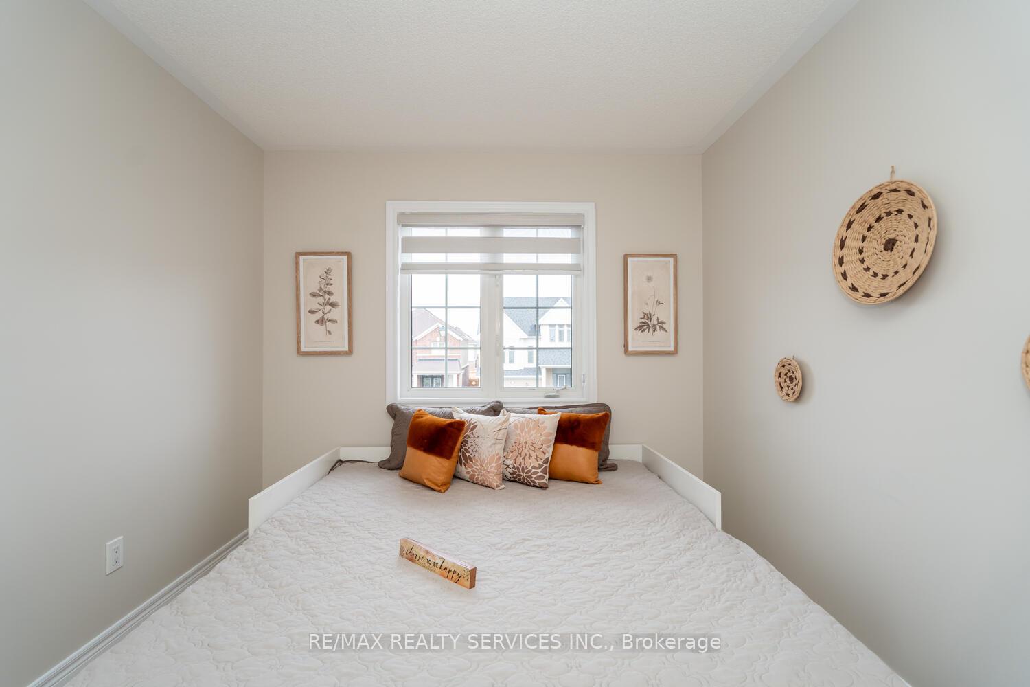 Photo 22 of 25 Mccabe Lane, New Tecumseth, Tottenham — HOMEH