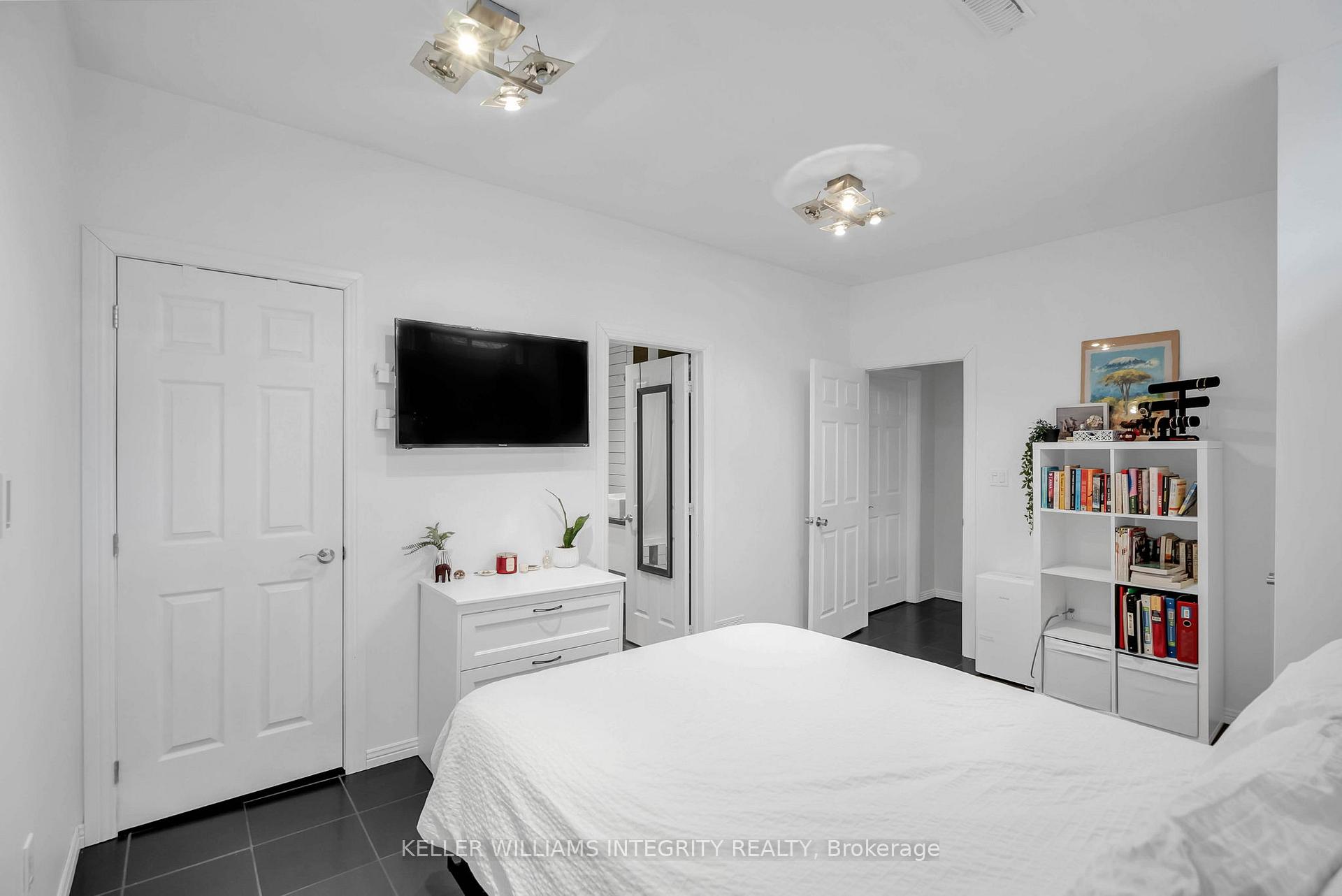 Photo 18 of 788 Cummings Avenue, Ottawa, Castle Heights/Rideau High — HOMEH