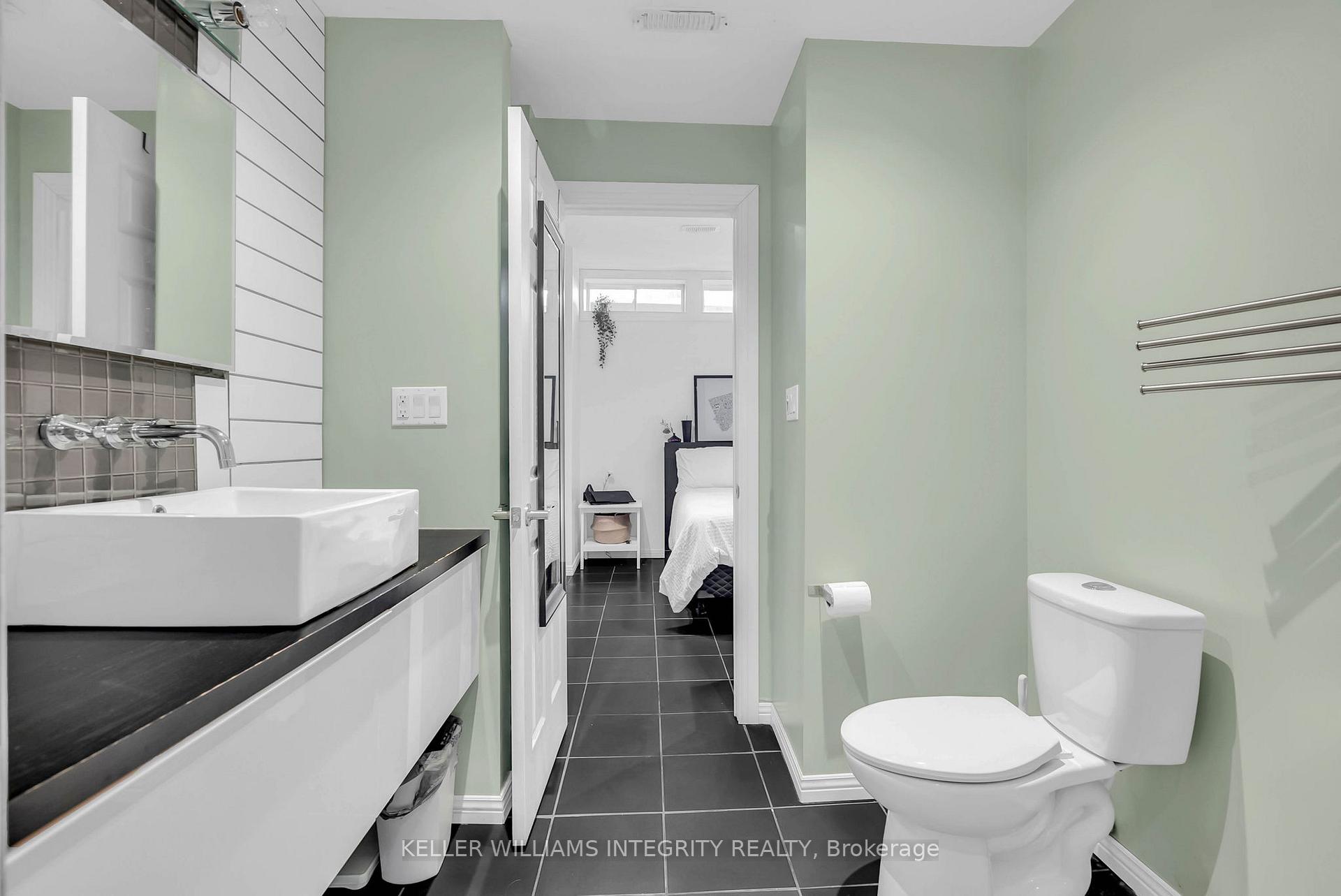 Photo 21 of 788 Cummings Avenue, Ottawa, Castle Heights/Rideau High — HOMEH
