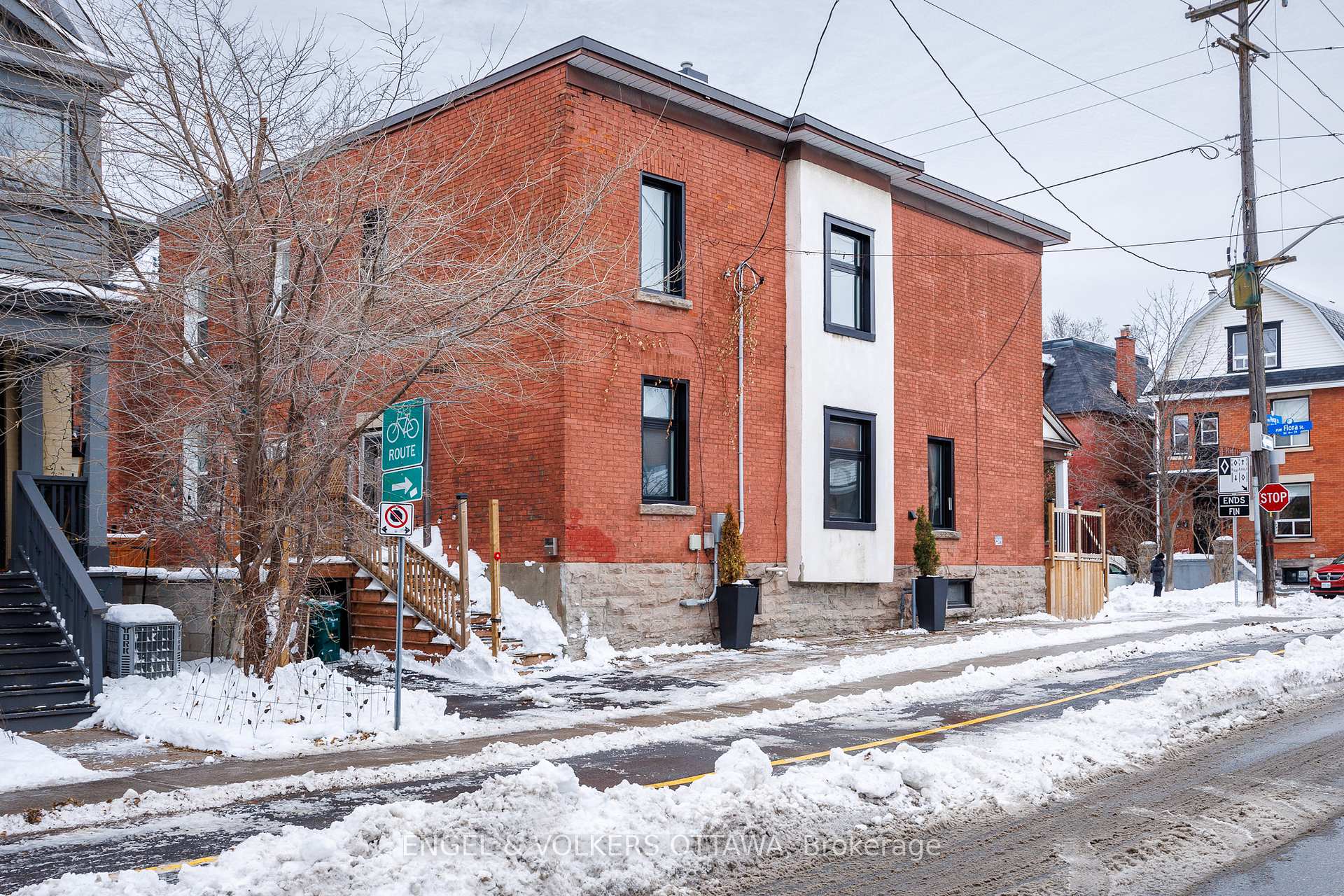 Photo 3 of 274 Flora Street, Ottawa, Ottawa Centre — HOMEH