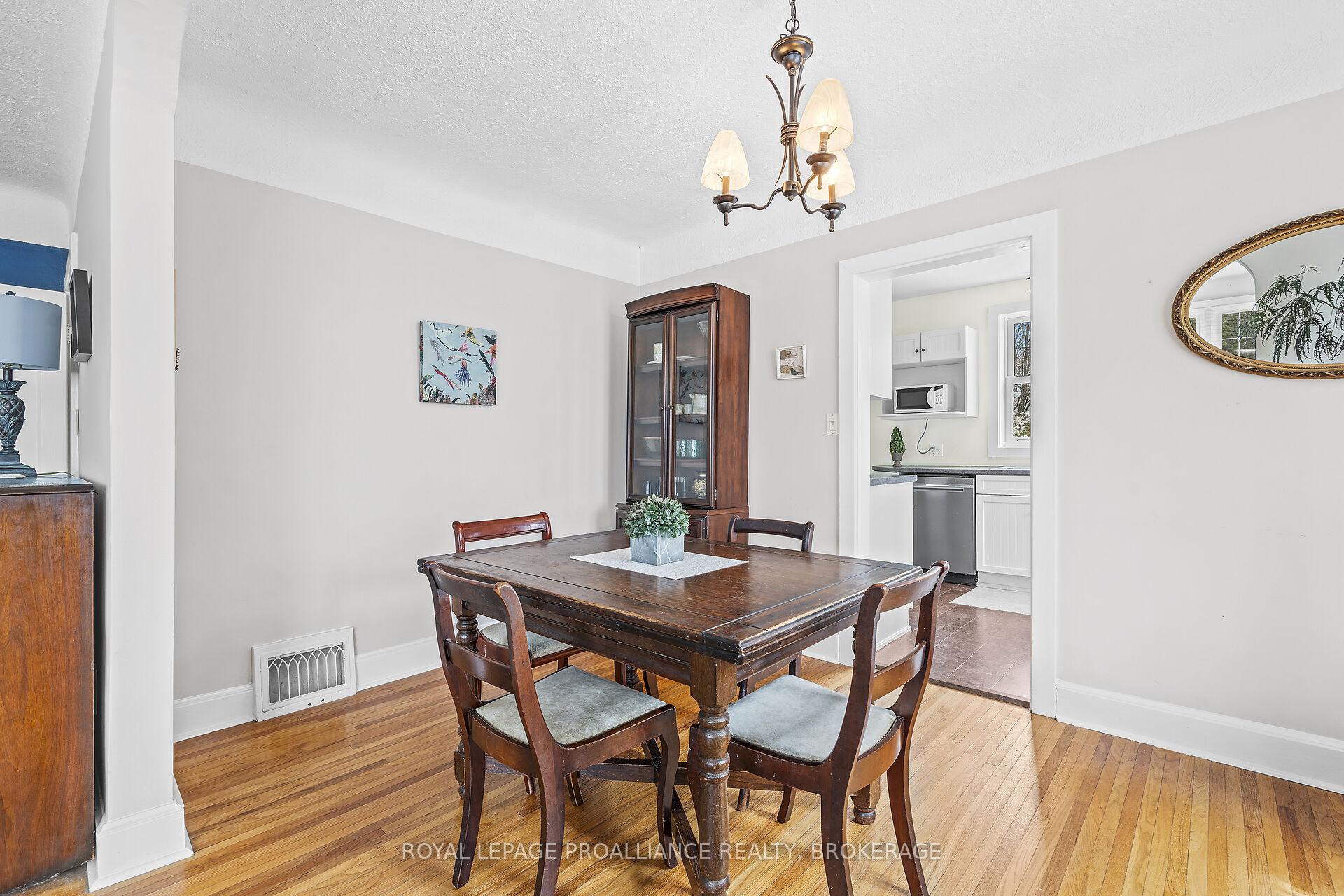 Photo 15 of 243 Helen Street, Kingston, Central City East — HOMEH