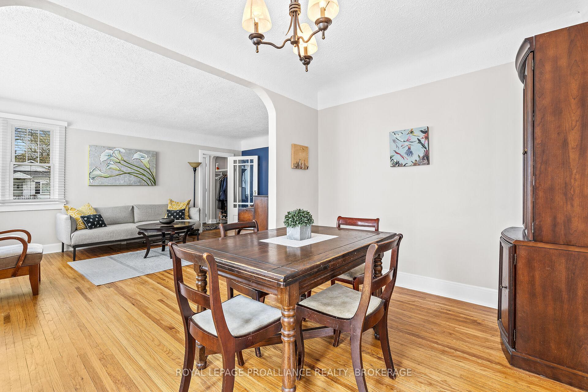 Photo 16 of 243 Helen Street, Kingston, Central City East — HOMEH