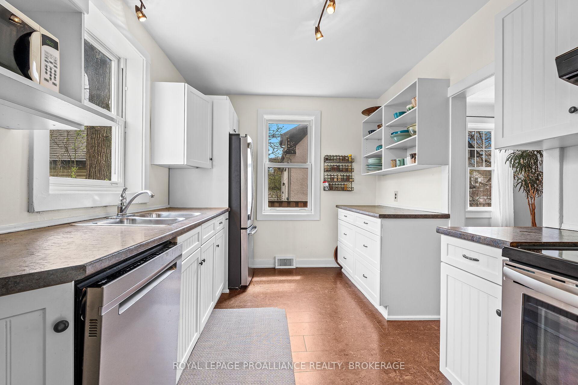 Photo 18 of 243 Helen Street, Kingston, Central City East — HOMEH