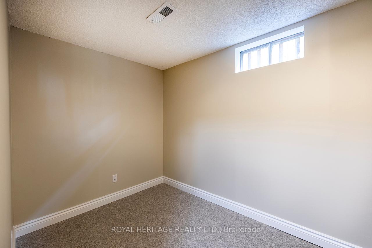Photo 15 of Unit Basement, 520 Capilano (Basement) Court, Oshawa, Donevan — HOMEH
