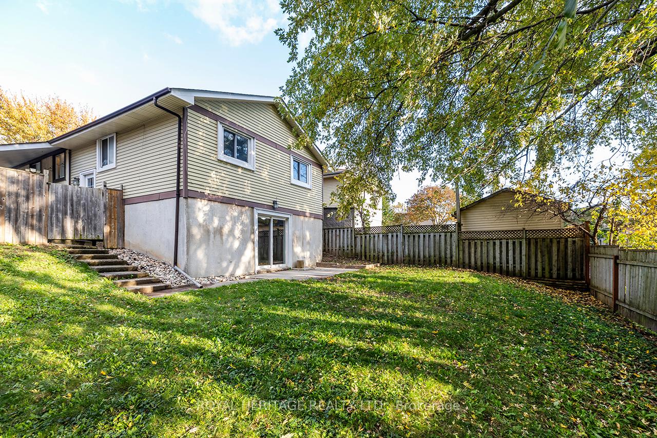 Photo 17 of Unit Basement, 520 Capilano (Basement) Court, Oshawa, Donevan — HOMEH