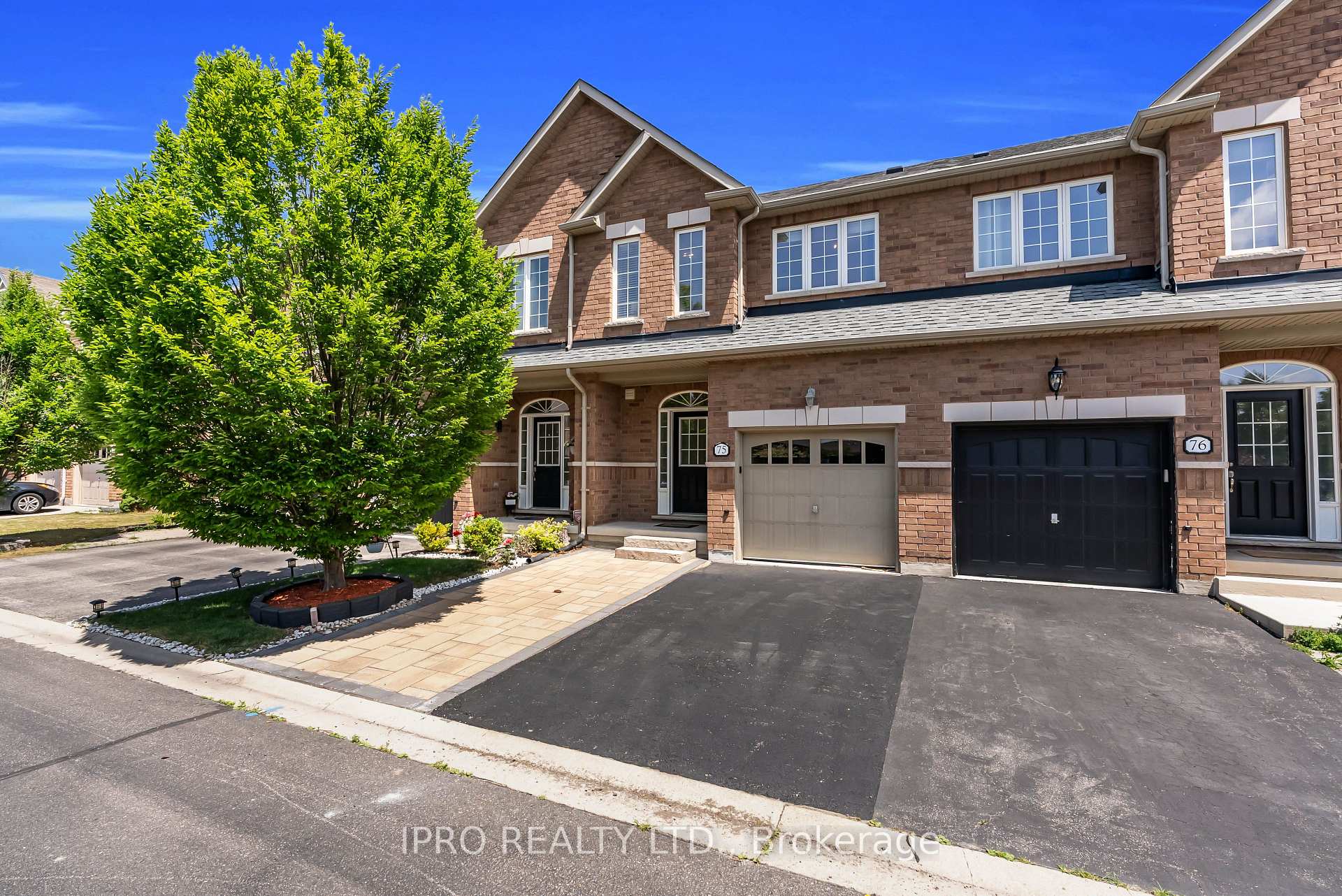 Photo 8 of Unit 75, 651 Farmstead Drive, Milton, Willmott — HOMEH