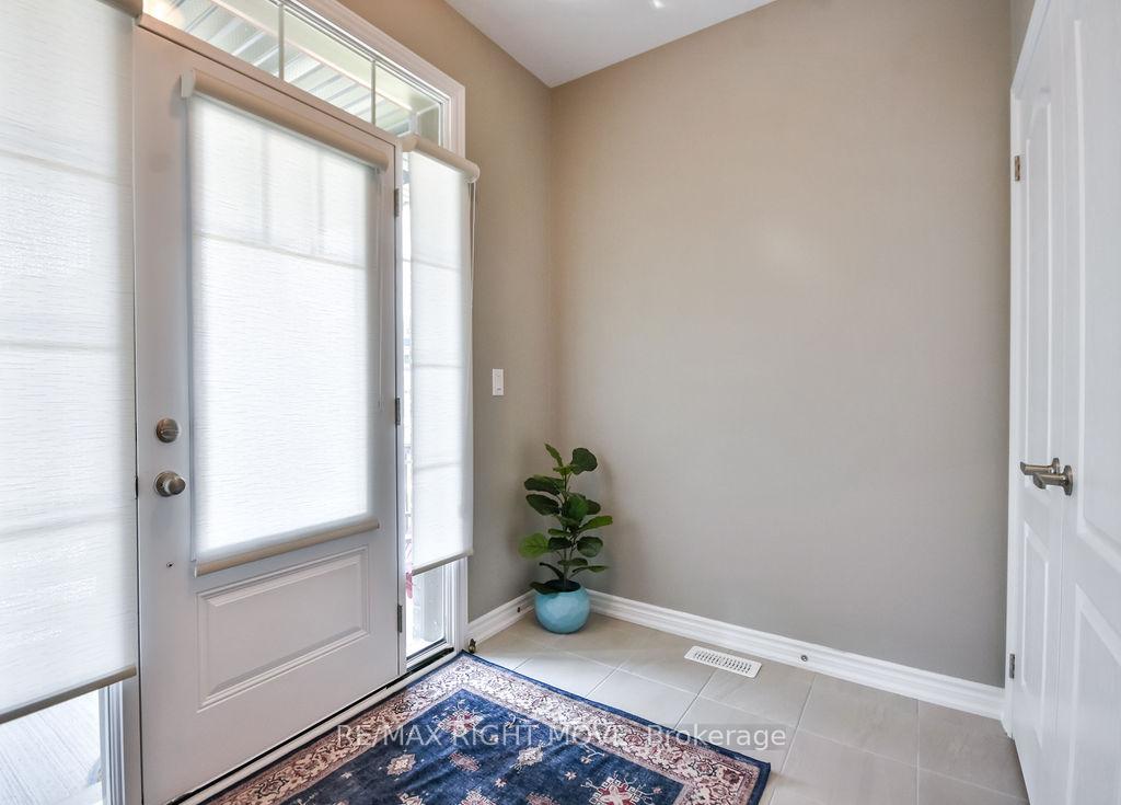 Photo 2 of 3011 Sierra Drive, Orillia — HOMEH