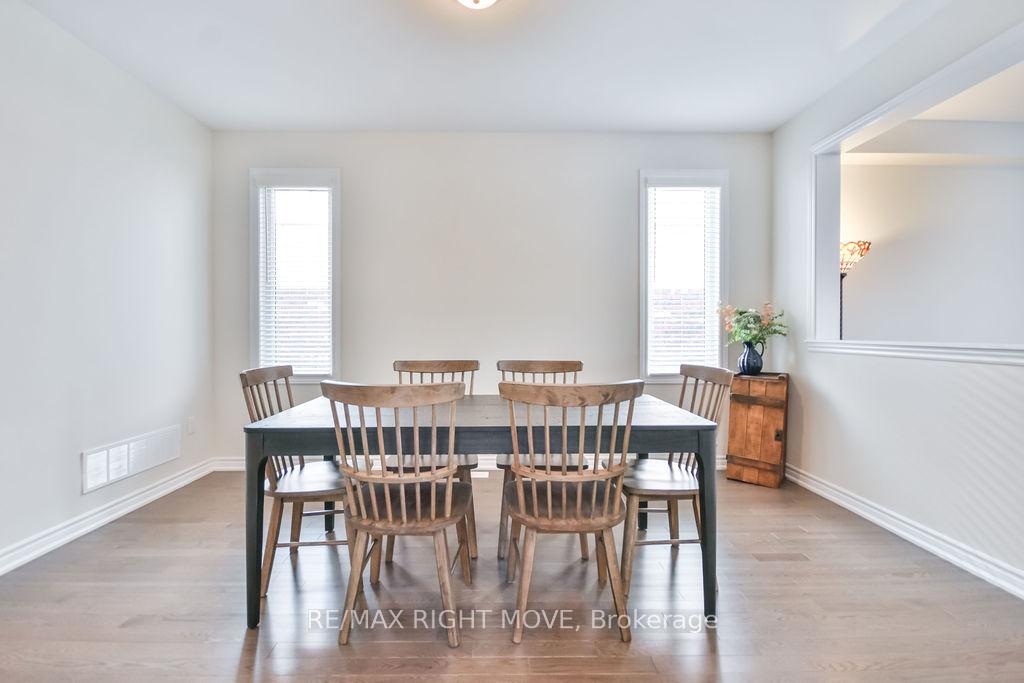 Photo 7 of 3011 Sierra Drive, Orillia — HOMEH