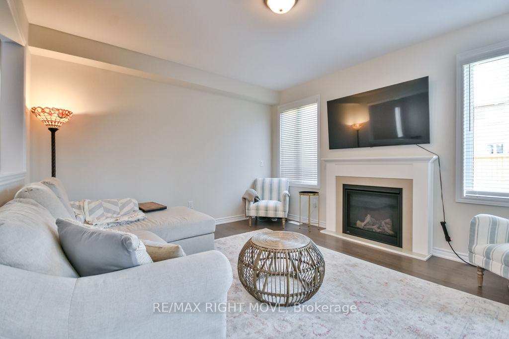 Photo 11 of 3011 Sierra Drive, Orillia — HOMEH