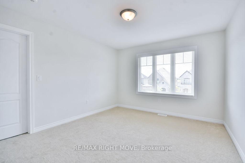 Photo 36 of 3011 Sierra Drive, Orillia — HOMEH