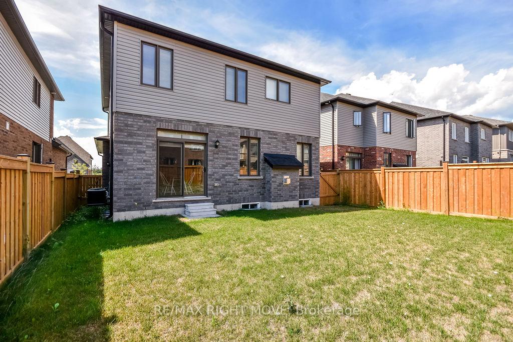 Photo 40 of 3011 Sierra Drive, Orillia — HOMEH