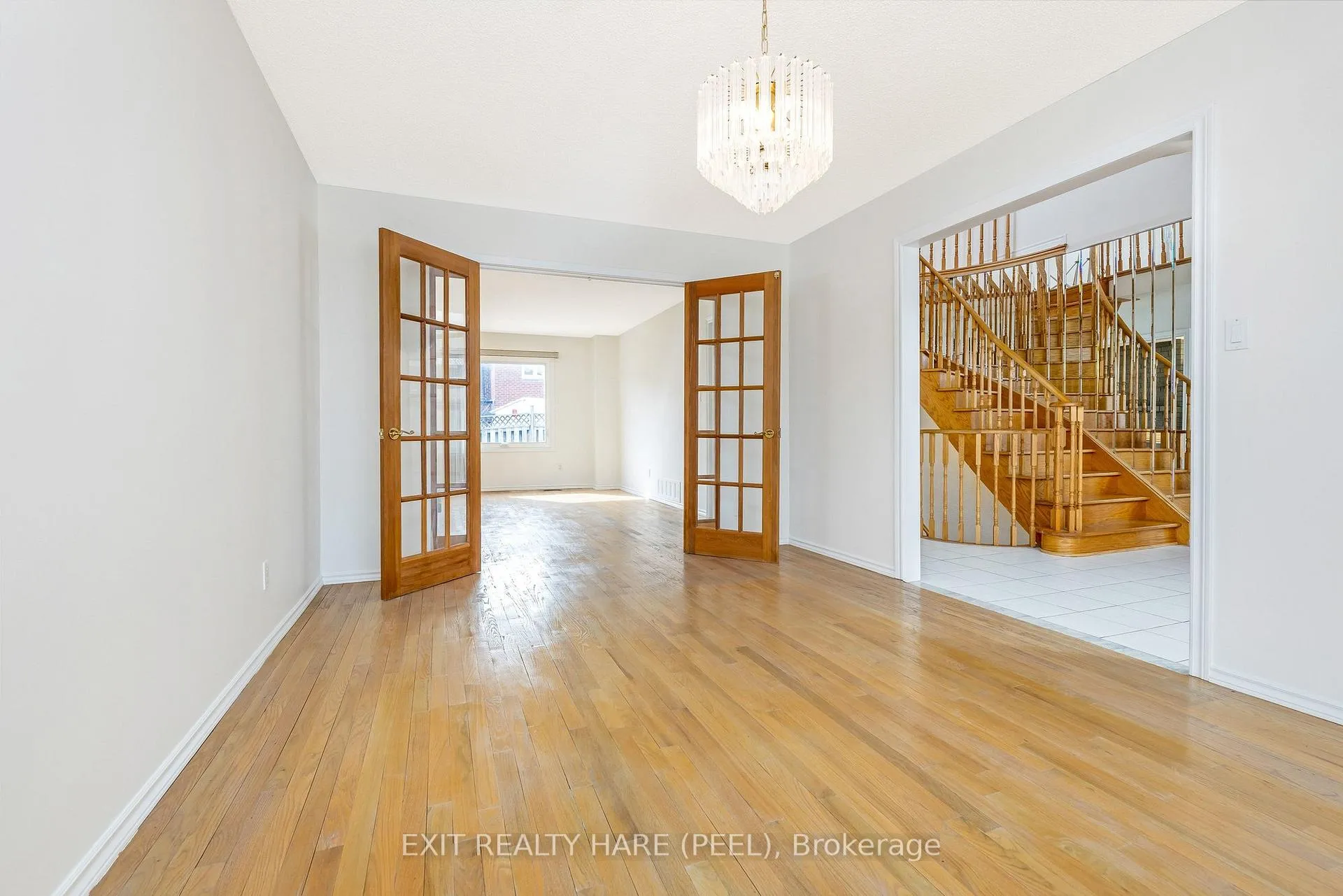 Photo 12 of 6 Ruth Avenue, Brampton, Heart Lake West — HOMEH