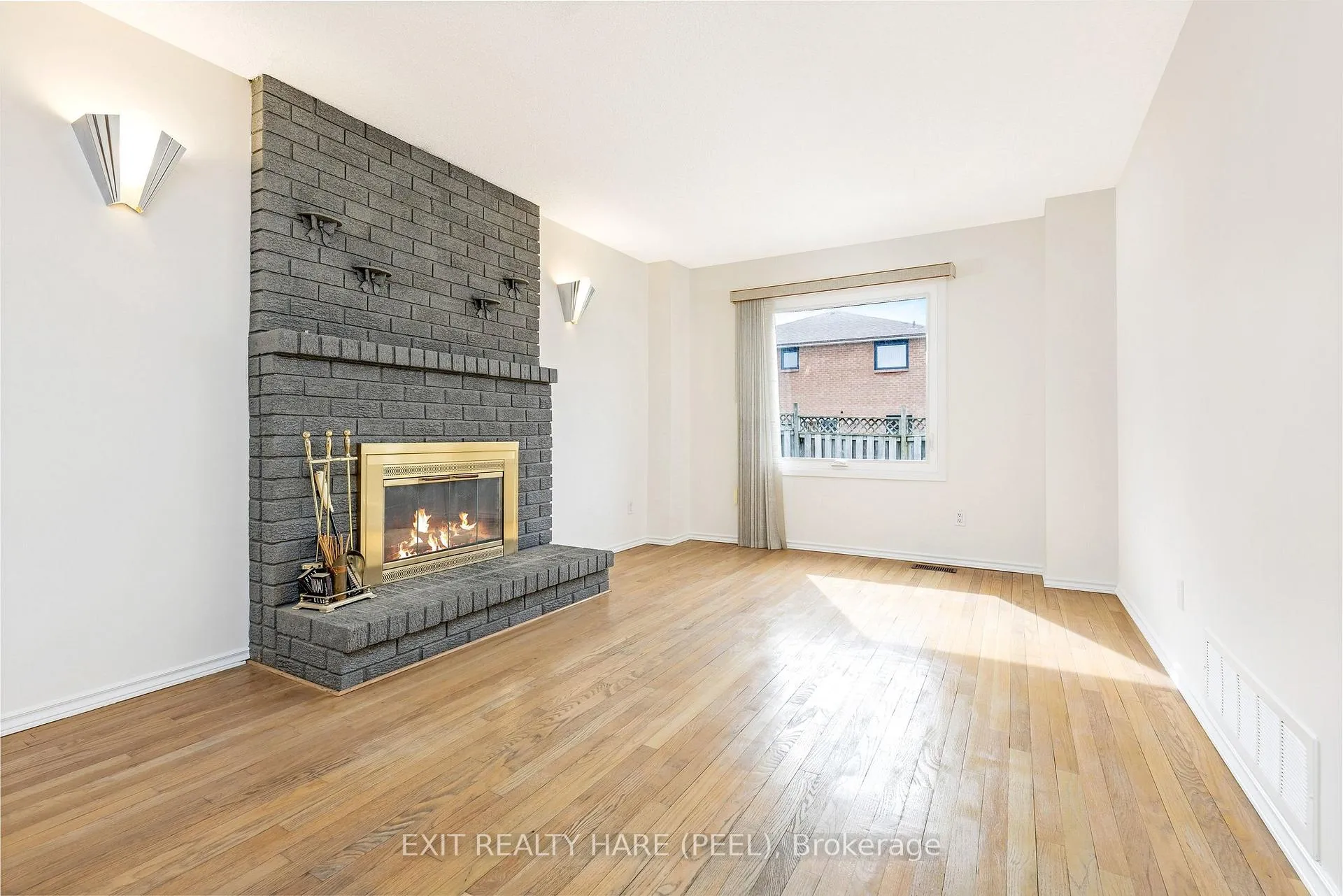 Photo 14 of 6 Ruth Avenue, Brampton, Heart Lake West — HOMEH