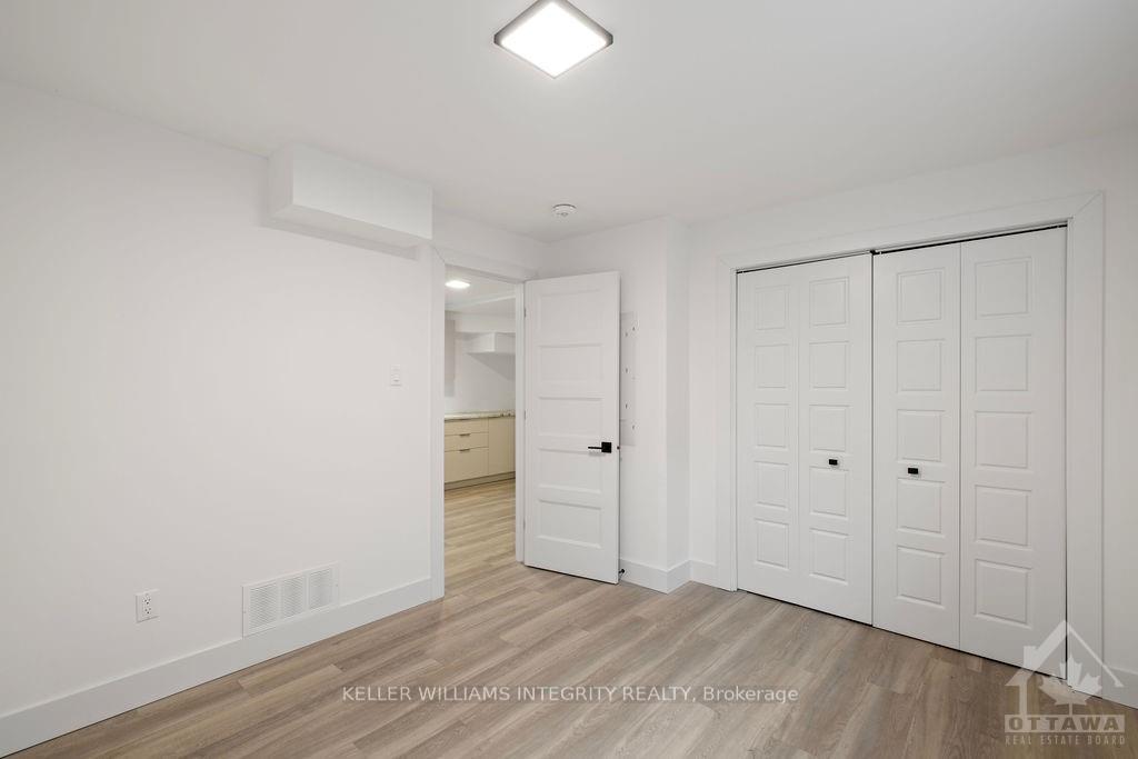 Photo 6 of Unit B, 225 Glynn Avenue, Ottawa, Overbrook/Castle Heights — HOMEH