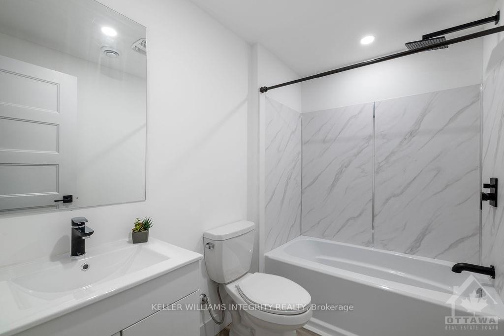 Photo 7 of Unit B, 225 Glynn Avenue, Ottawa, Overbrook/Castle Heights — HOMEH