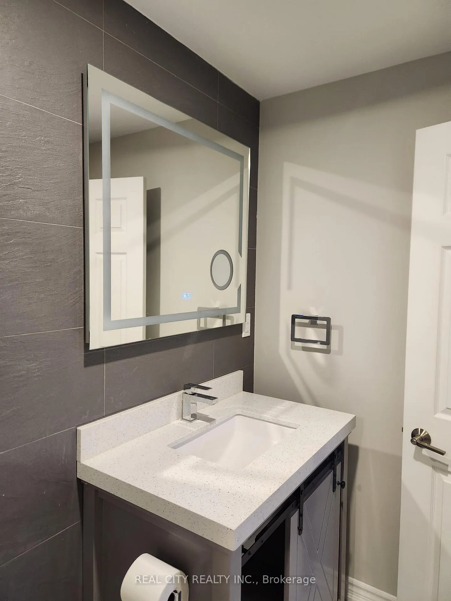 Photo 10 of Unit Basement, 2364 Equestrian Crescent, Oshawa, Windfields — HOMEH