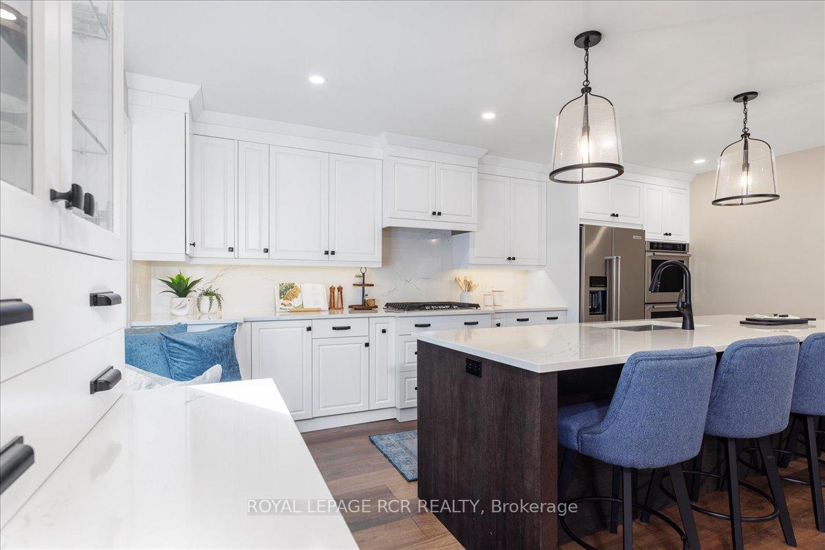 Photo 9 of 448 Dover Crescent, Newmarket, Bristol-London — HOMEH