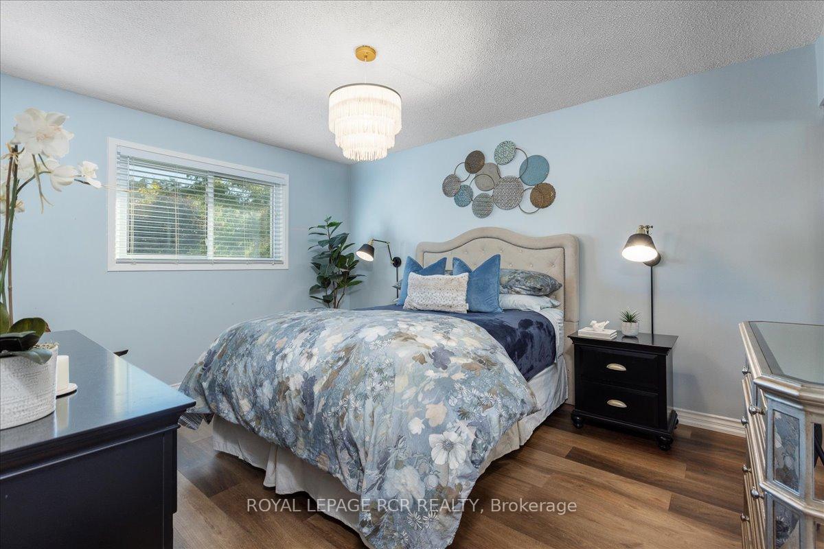 Photo 20 of 448 Dover Crescent, Newmarket, Bristol-London — HOMEH