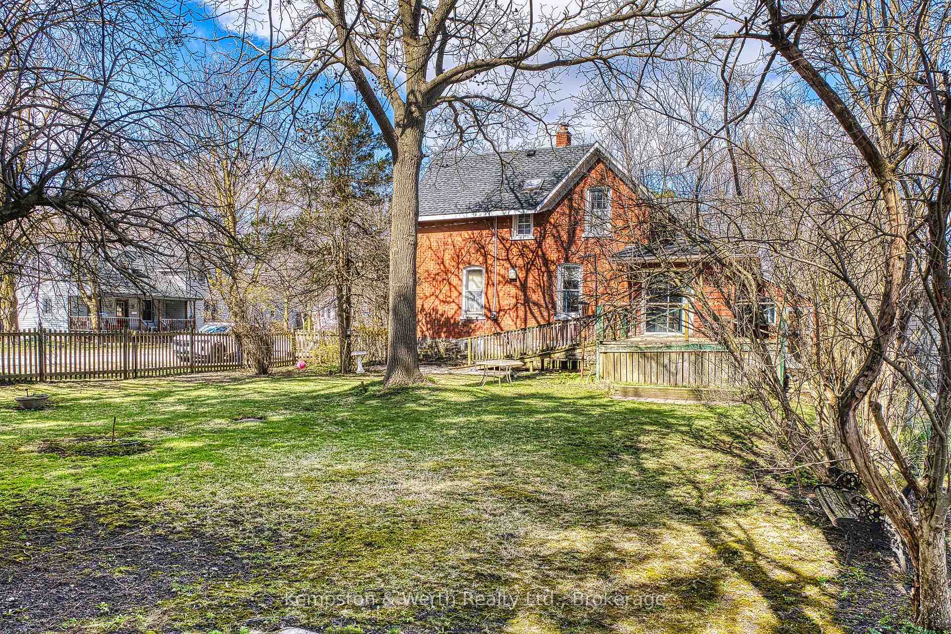 Photo 9 of 195 Campbell Street W, North Perth, Listowel — HOMEH