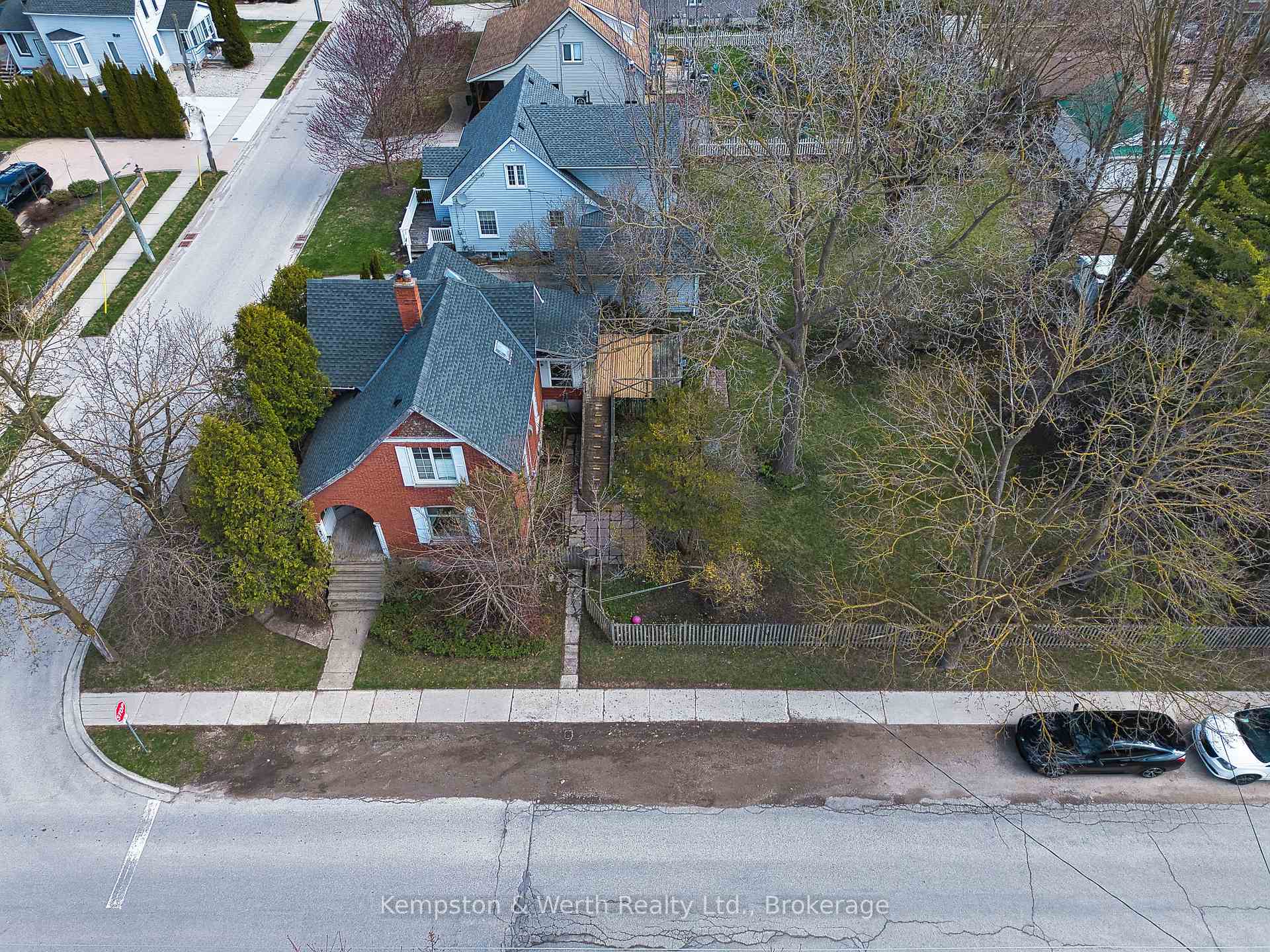 Photo 12 of 195 Campbell Street W, North Perth, Listowel — HOMEH