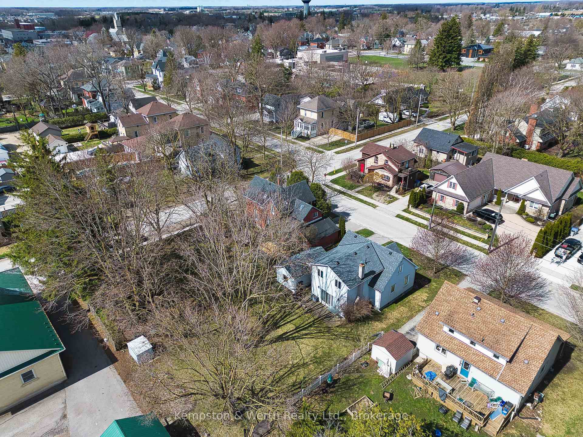 Photo 20 of 195 Campbell Street W, North Perth, Listowel — HOMEH