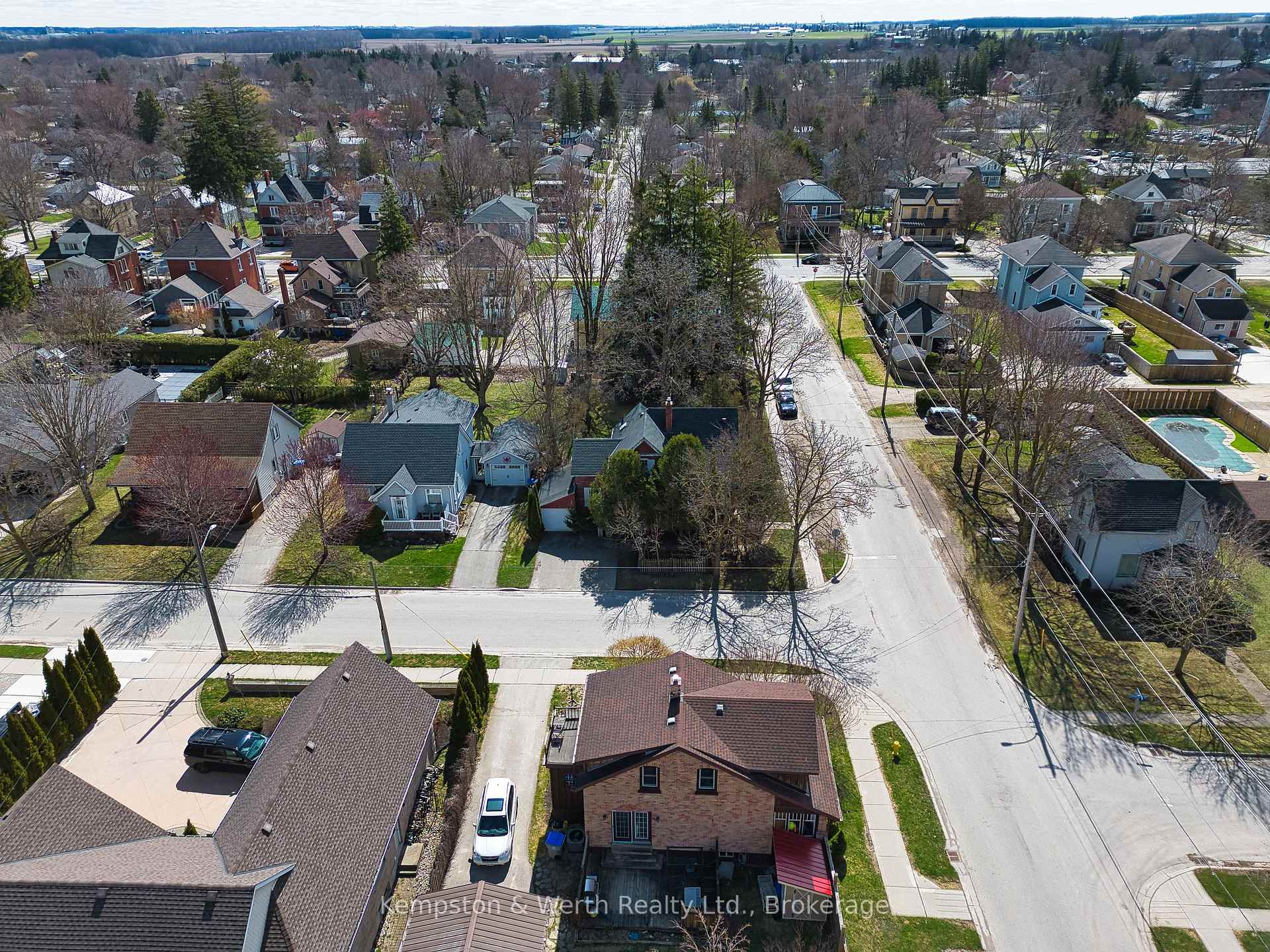 Photo 23 of 195 Campbell Street W, North Perth, Listowel — HOMEH