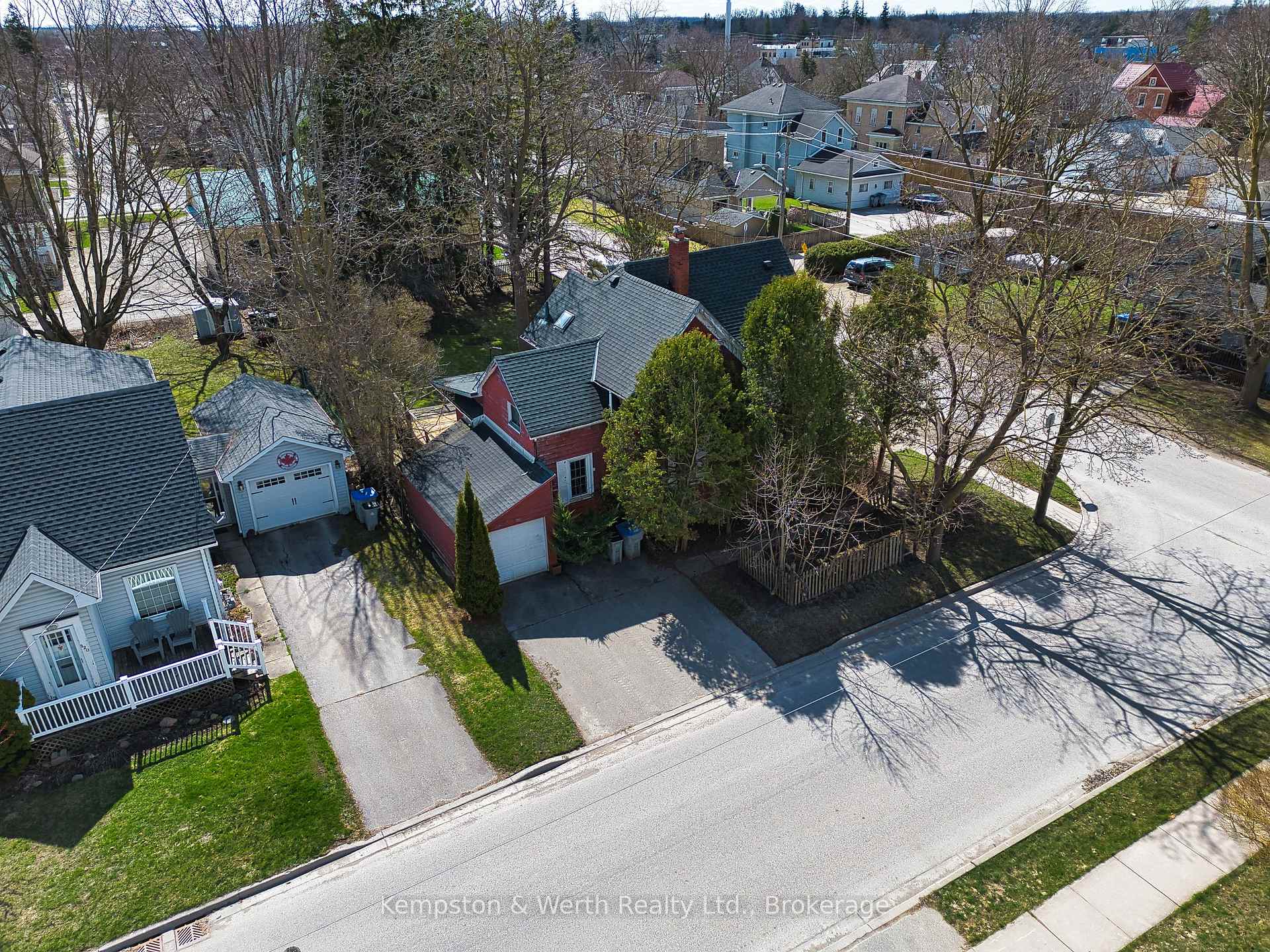 Photo 24 of 195 Campbell Street W, North Perth, Listowel — HOMEH