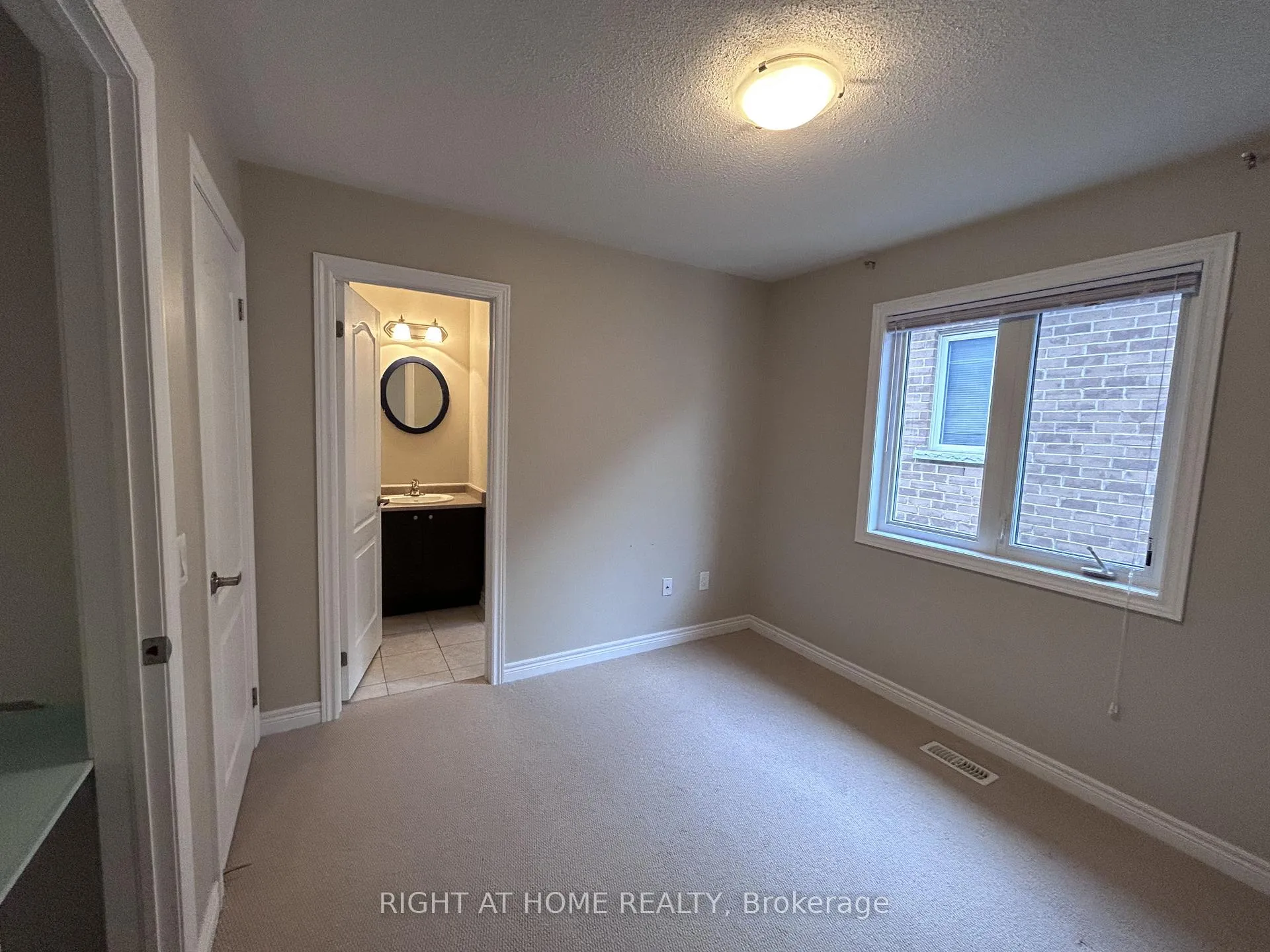 Photo 23 of 438 Kwapis Boulevard, Newmarket, Woodland Hill — HOMEH