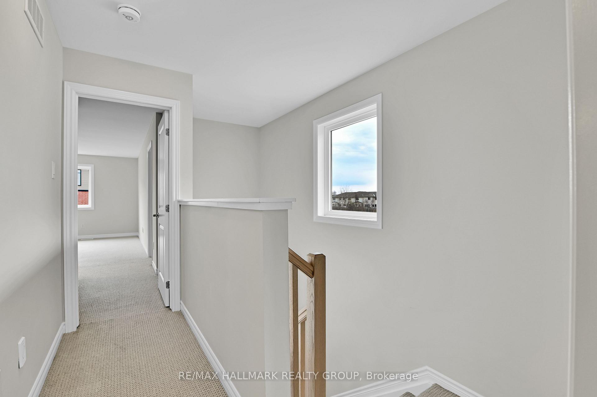 Photo 18 of 938 Socca Crescent, Ottawa, Notting Hill/Summerside — HOMEH