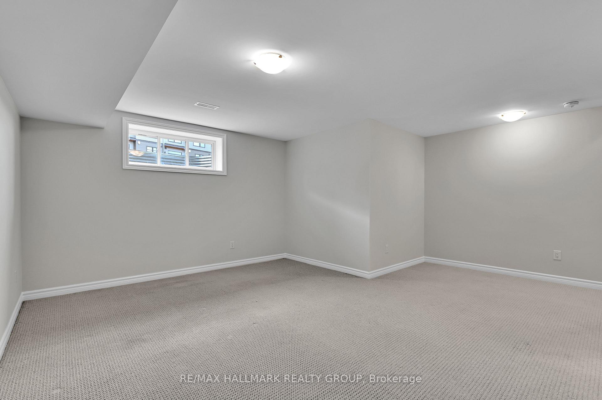 Photo 31 of 938 Socca Crescent, Ottawa, Notting Hill/Summerside — HOMEH