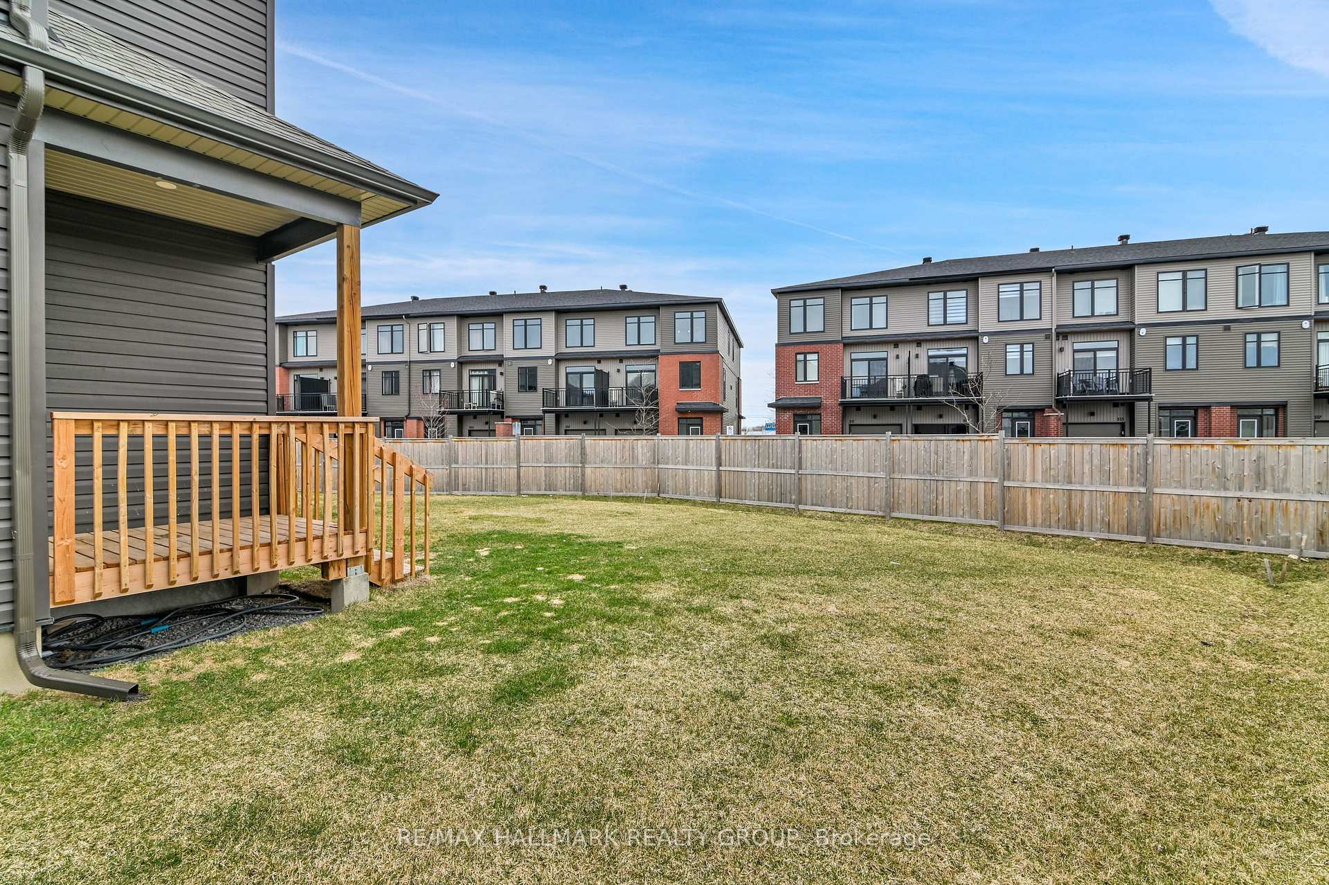 Photo 35 of 938 Socca Crescent, Ottawa, Notting Hill/Summerside — HOMEH