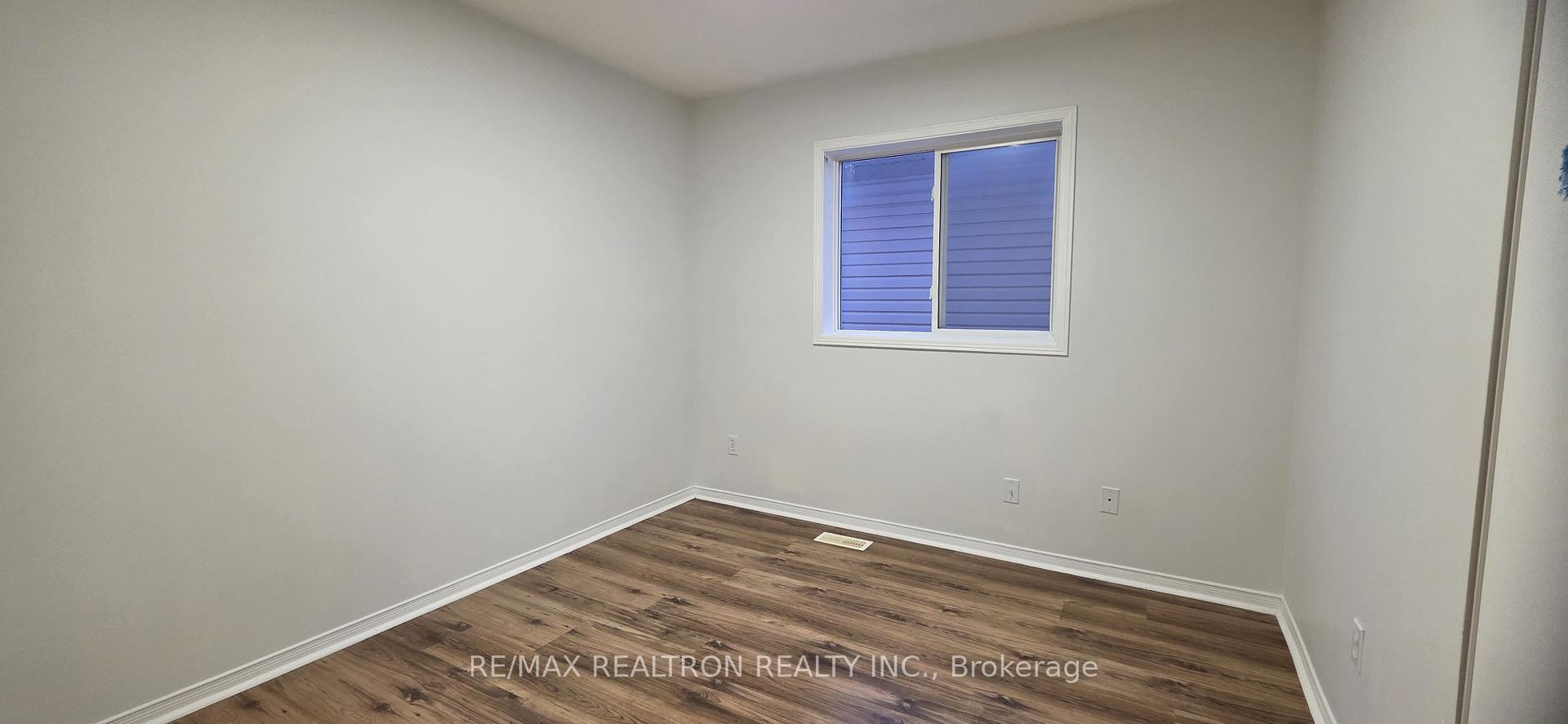 Photo 21 of 674 Brasswinds Trail, Oshawa, Pinecrest — HOMEH