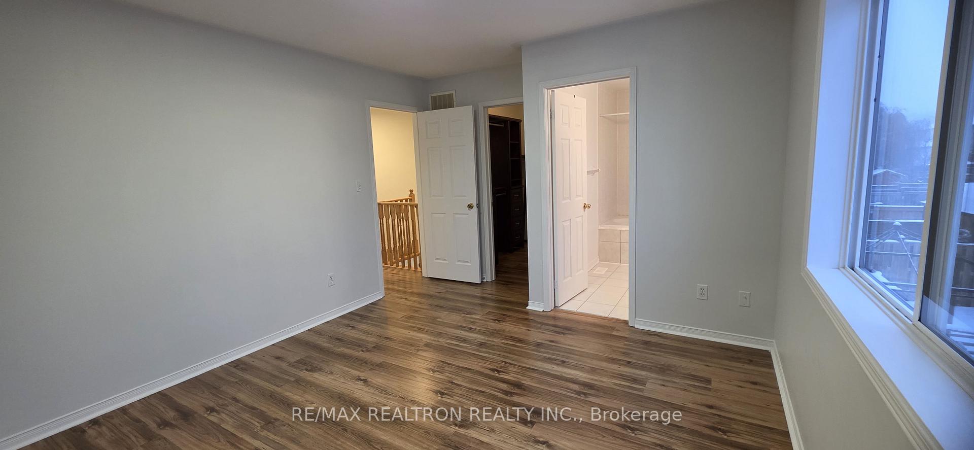 Photo 26 of 674 Brasswinds Trail, Oshawa, Pinecrest — HOMEH