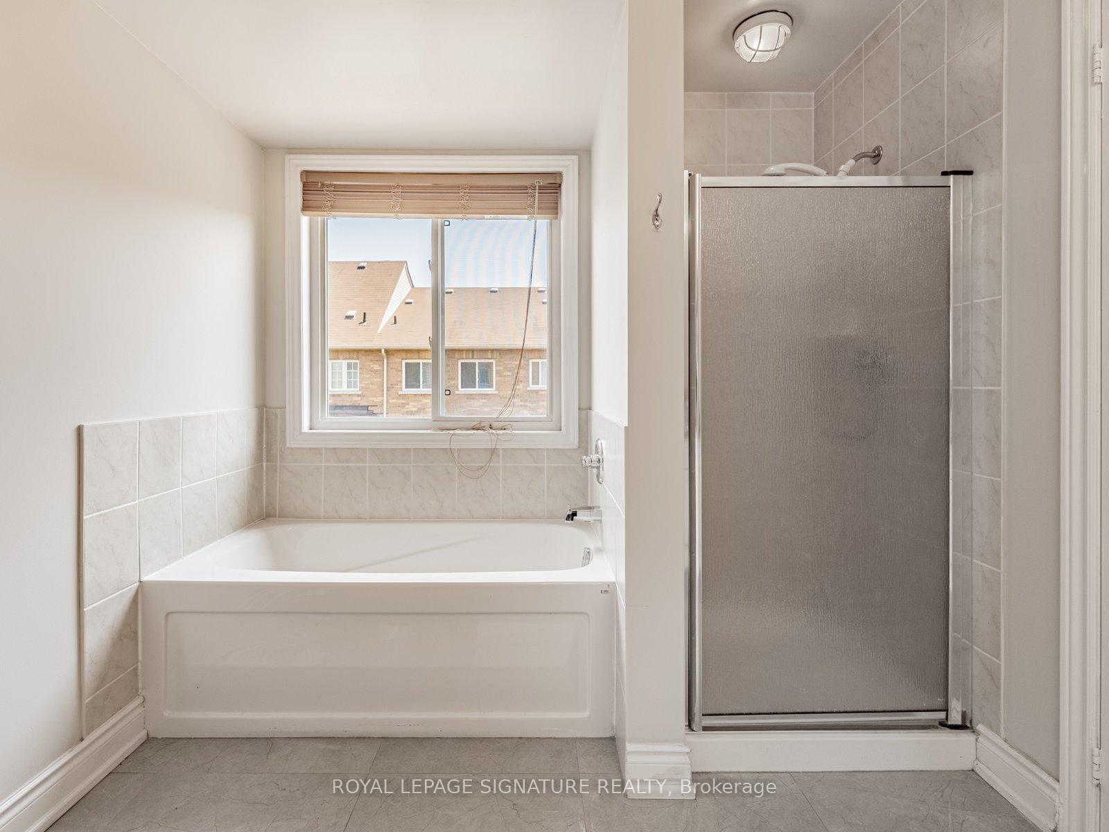 Photo 12 of 1216 Tupper Drive, Milton, Clarke — HOMEH