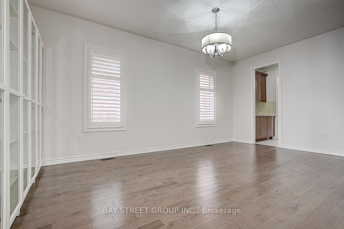 Photo 8 of 852 William Lee Avenue, Oshawa, Taunton — HOMEH