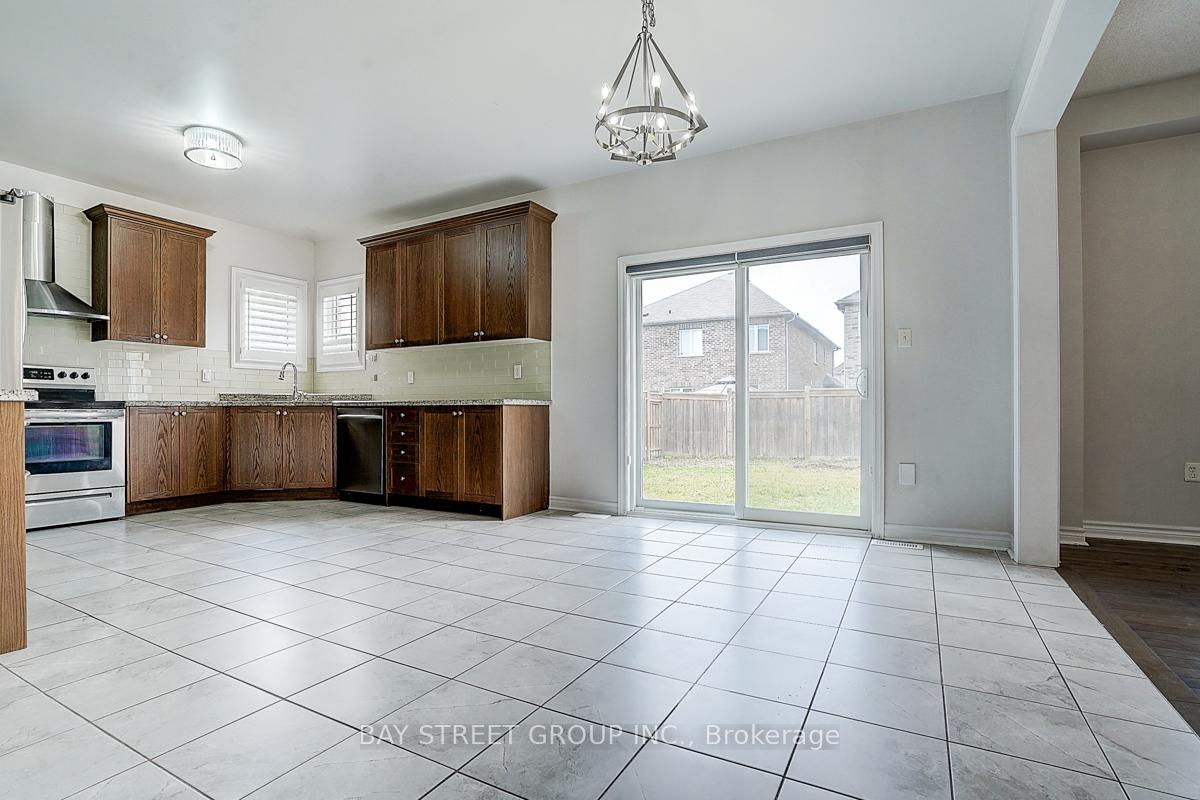 Photo 16 of 852 William Lee Avenue, Oshawa, Taunton — HOMEH