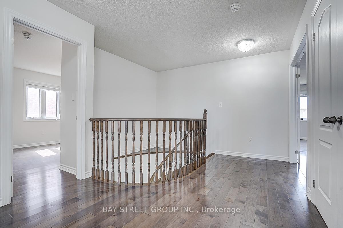 Photo 22 of 852 William Lee Avenue, Oshawa, Taunton — HOMEH