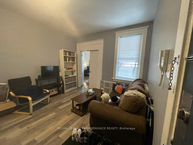 Photo 3 of Unit 2, 342 Frank Street, Ottawa, Ottawa Centre — HOMEH